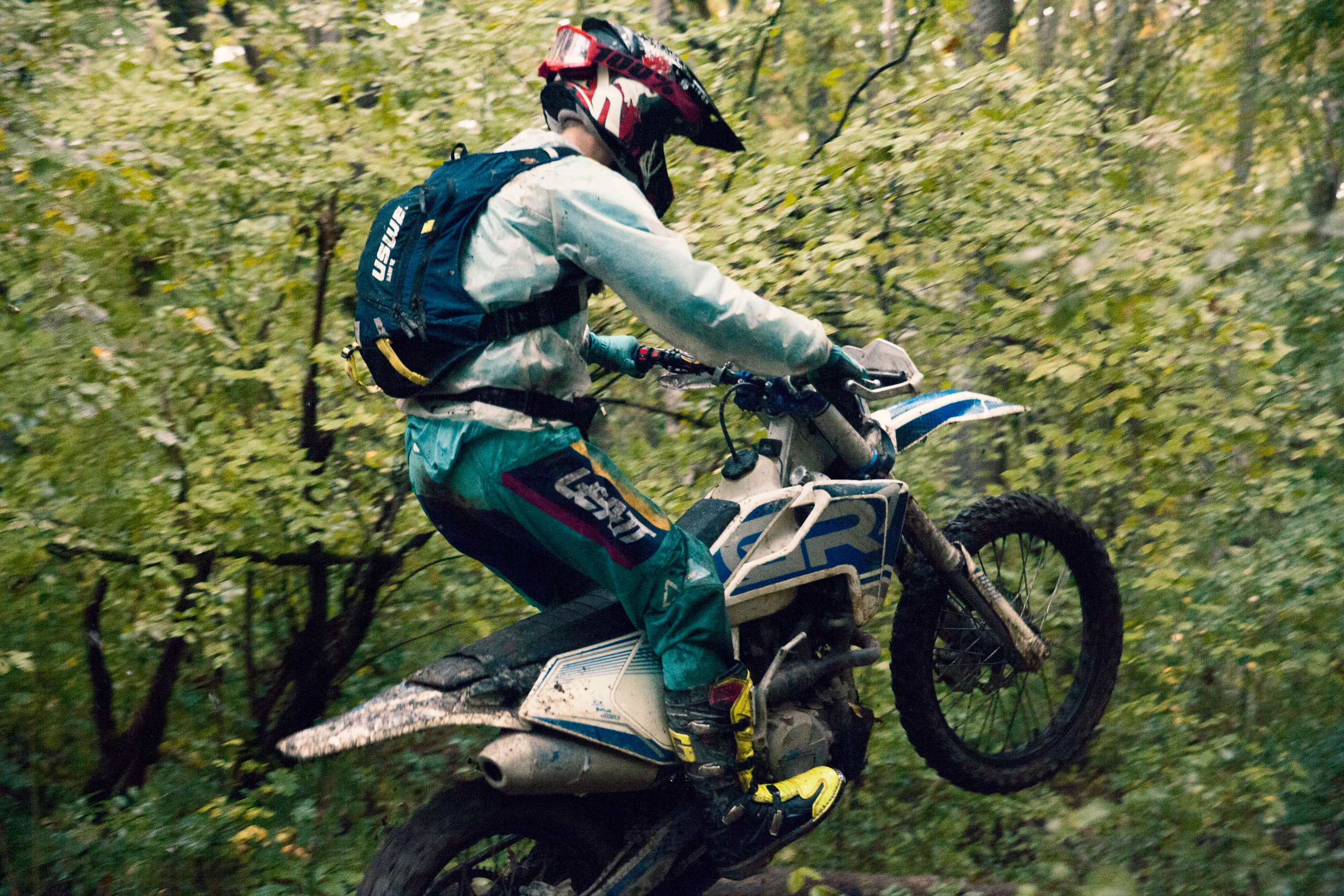 Motomount Абинск 2022. Ручка Алена — ботанический художник, дизайнер, фотограф