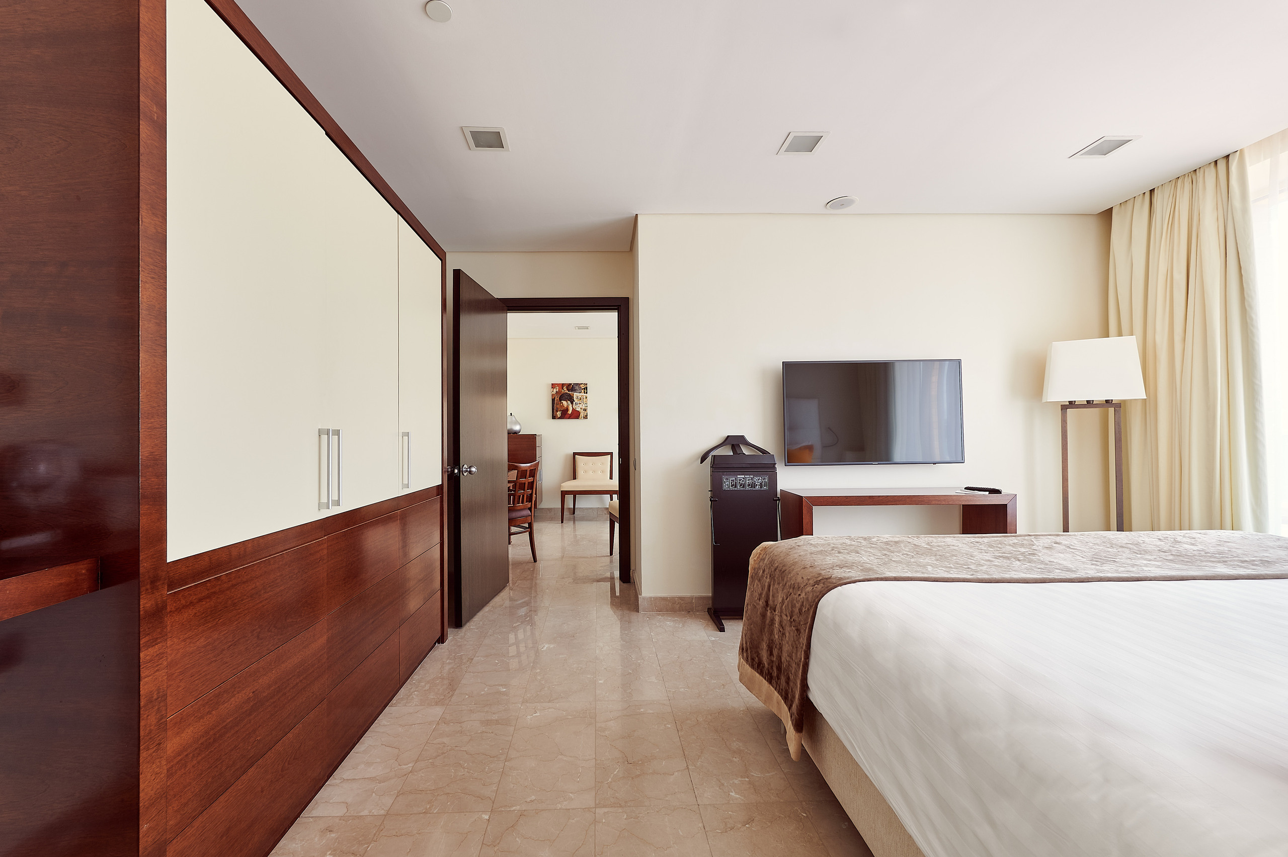 Отель Crown Plaza. Флористическая, интерьерная и портретная съемка в Москве и Европе