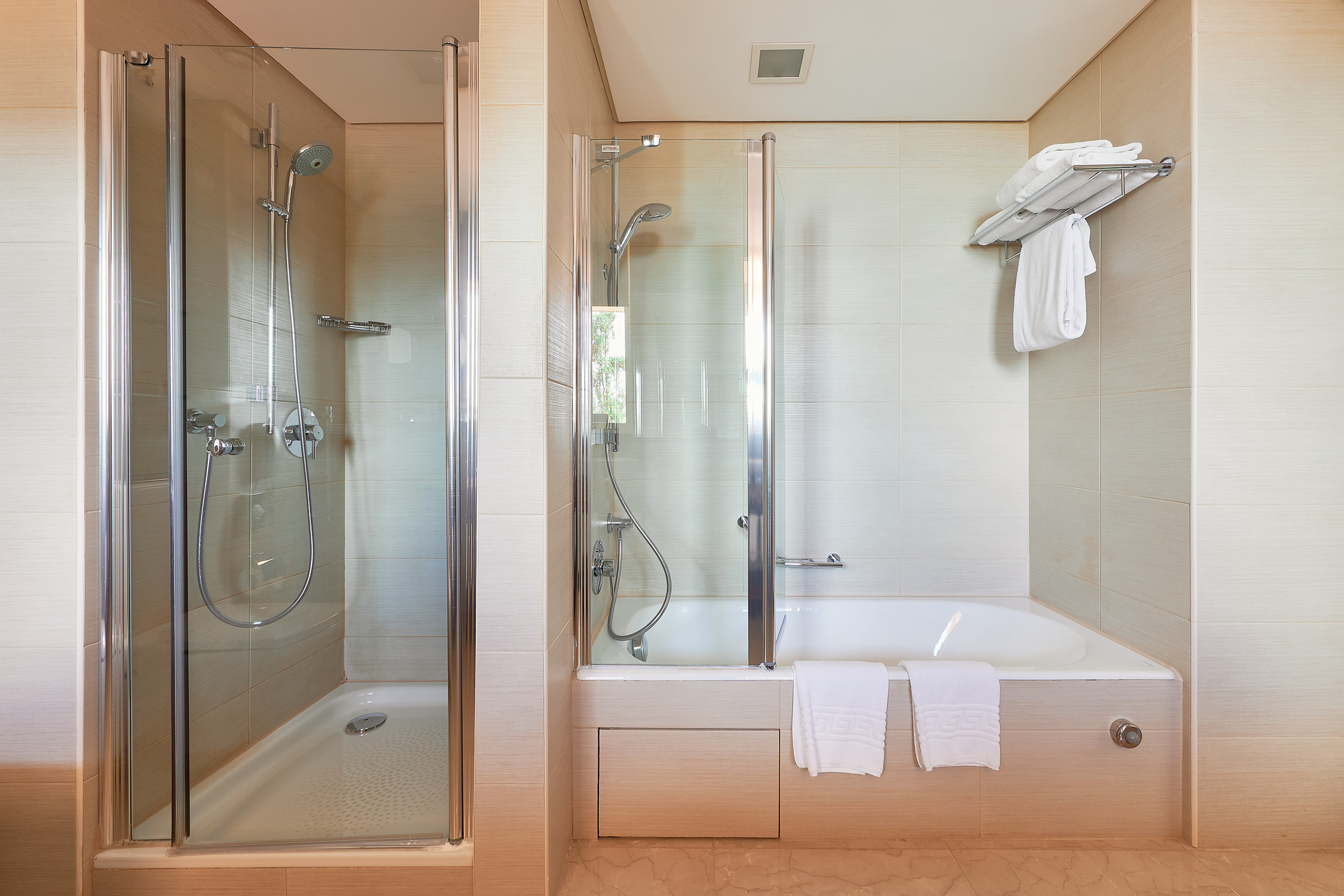 Отель Crown Plaza. Флористическая, интерьерная и портретная съемка в Москве и Европе