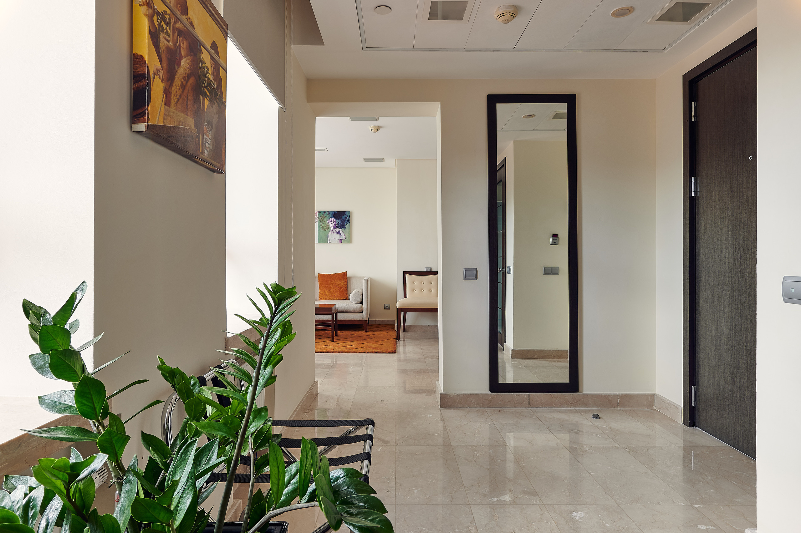 Отель Crown Plaza. Флористическая, интерьерная и портретная съемка в Москве и Европе