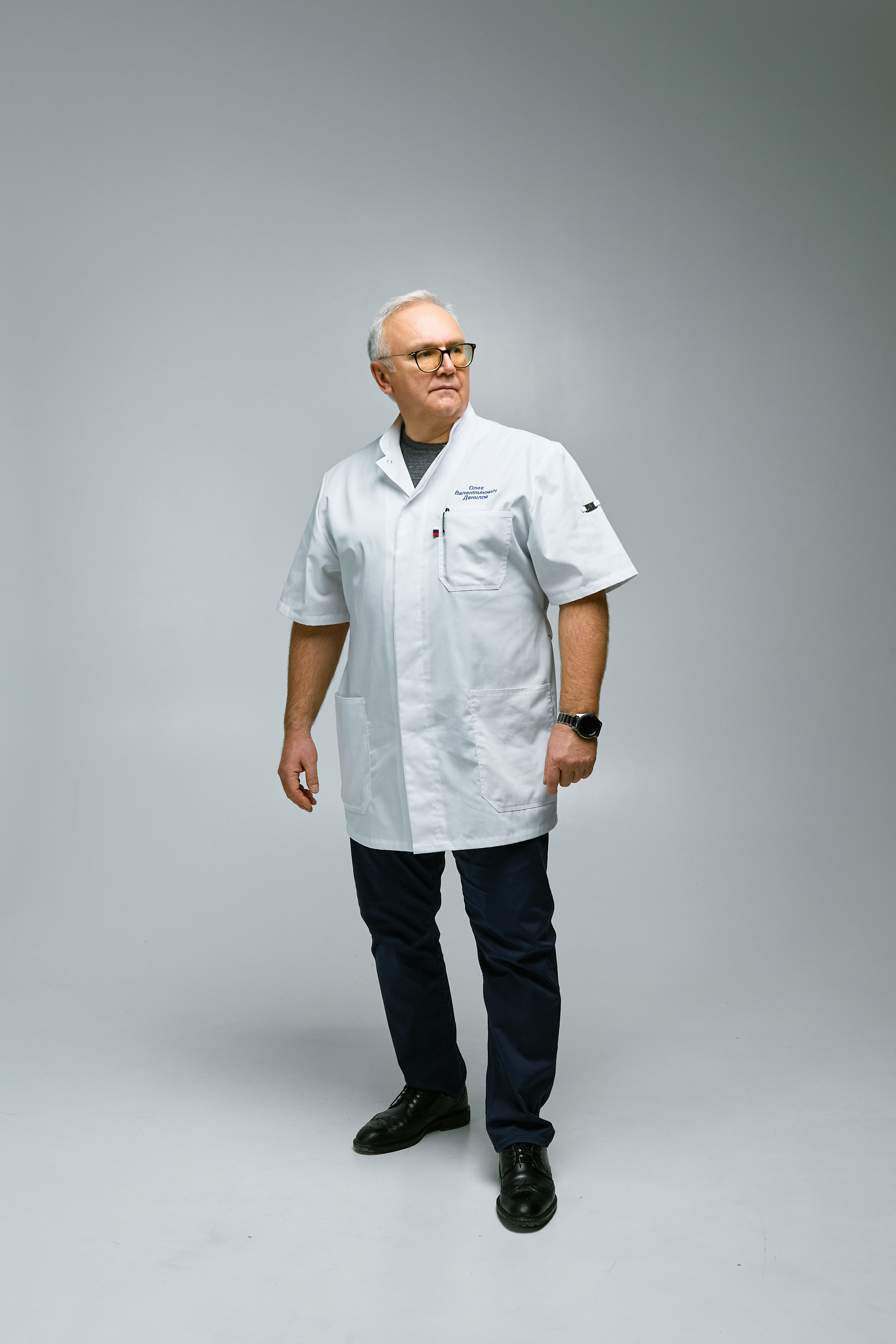 Фотограф екатеринбург, фотосессия, профессиональный фотограф, контент для соц сетей, бизнес портрет, портретные съемки, портретный фотограф, фотосессия в студии, студийная съемка, фотосъемка екатеринбург