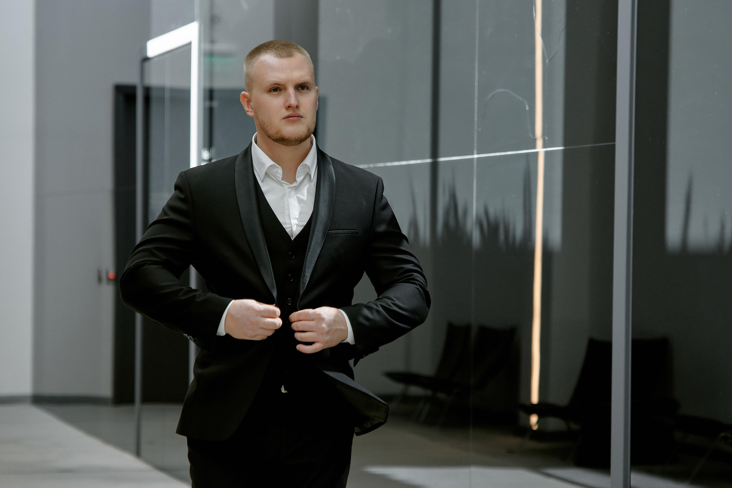 свадебный фотограф екатеринбург, свадебная съемка, жених, фотосессия, свадьба, свадебное платье, свадебная фотосессия