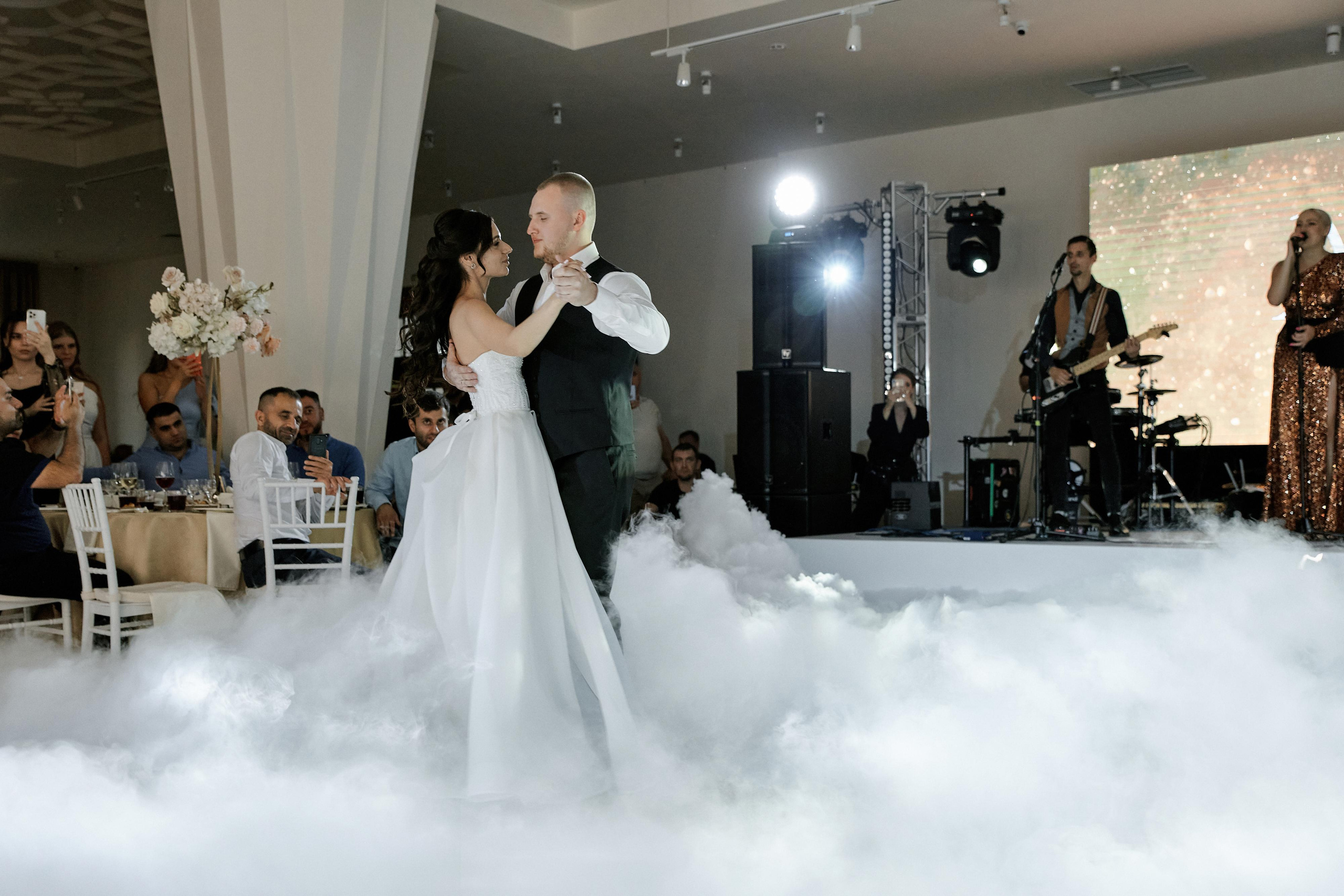 свадебный фотограф екатеринбург, свадебная съемка, невеста, фотосессия, свадьба, свадебное платье, свадебная фотосессия