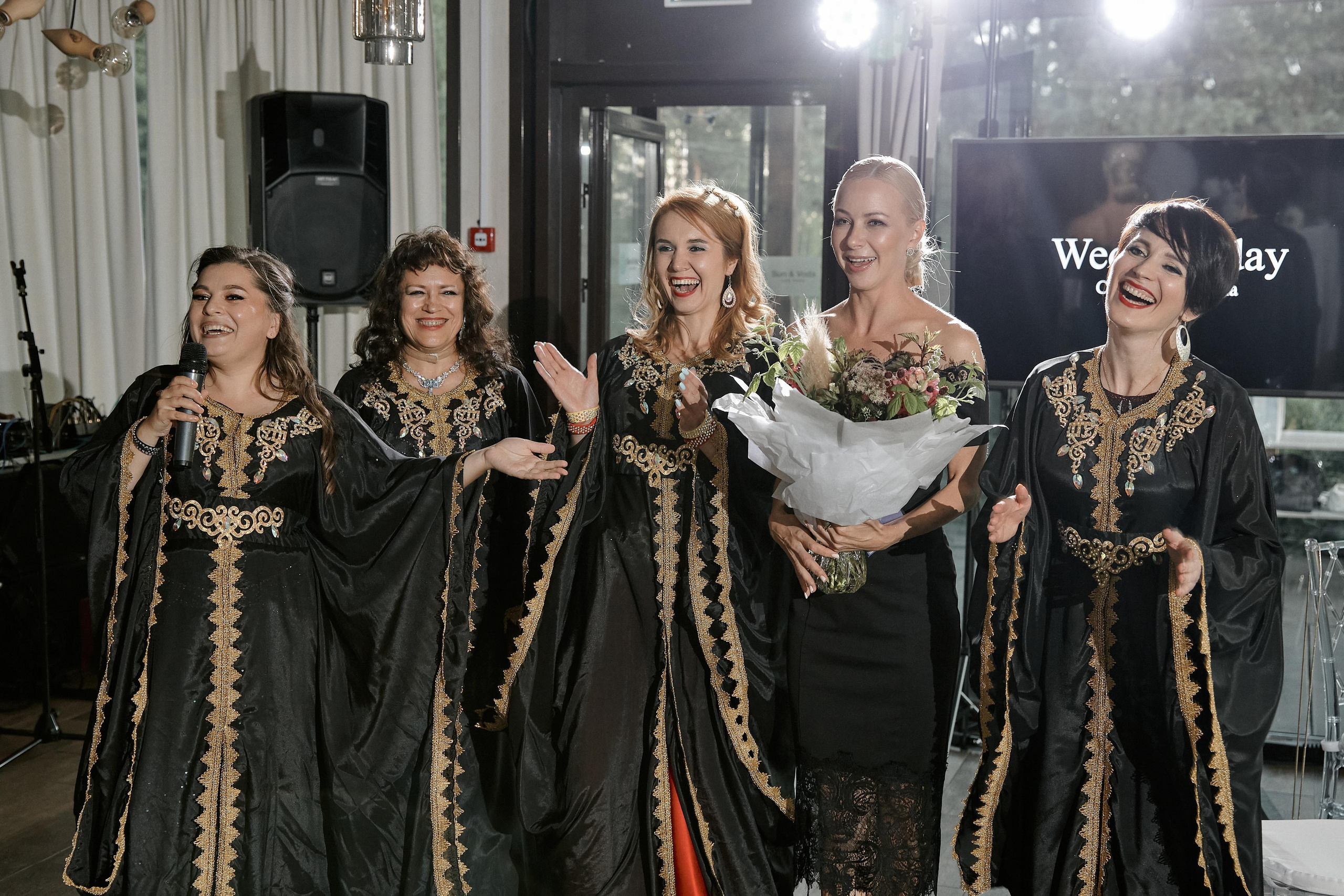 свадебный фотограф екатеринбург, свадебная съемка, подружки невесты, фотосессия, свадьба, свадебное платье, свадебная фотосессия