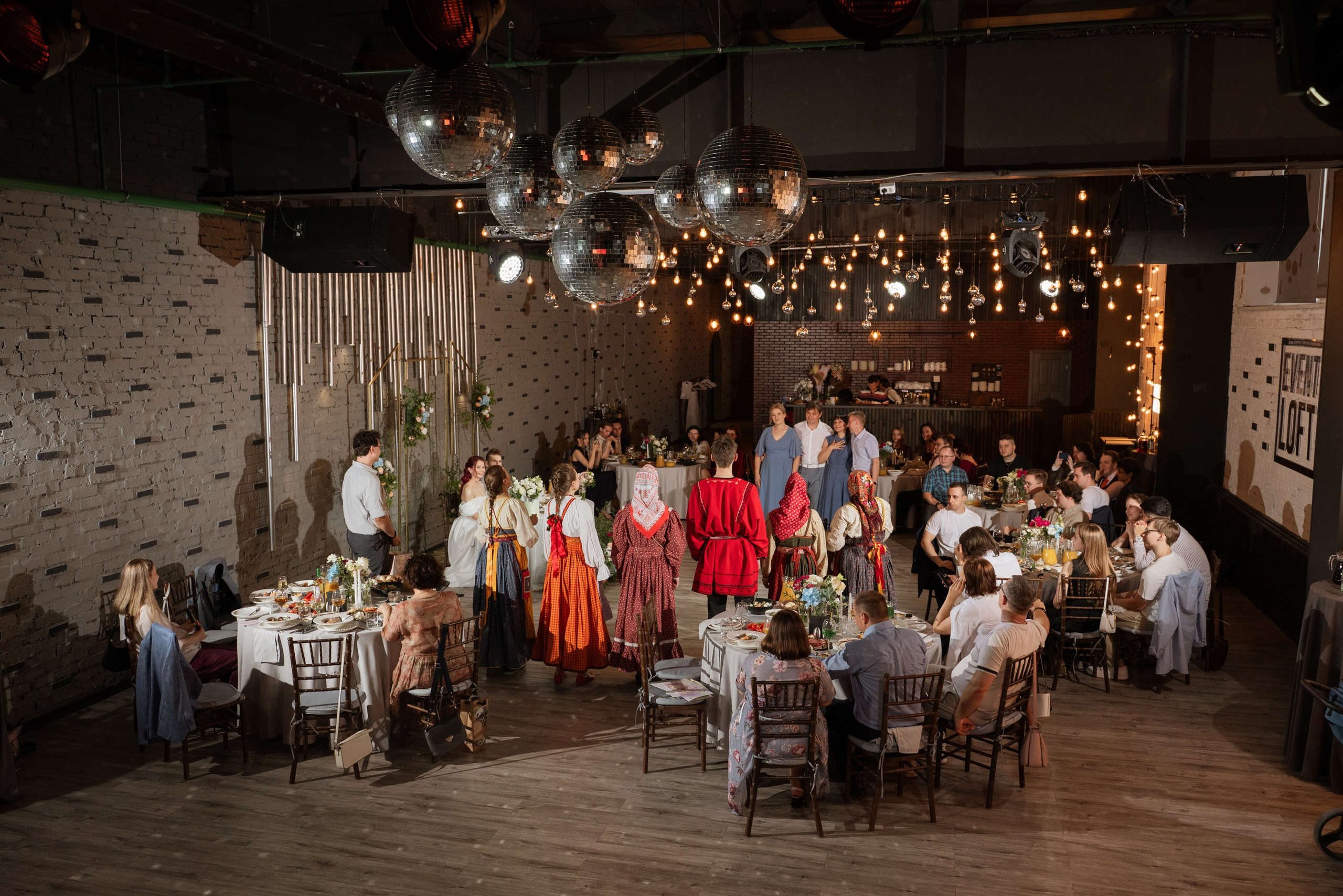 Пётр и Ирина | 01.08.25. Свадебный фотограф в Санкт-Петербурге Владислава Тюльпина