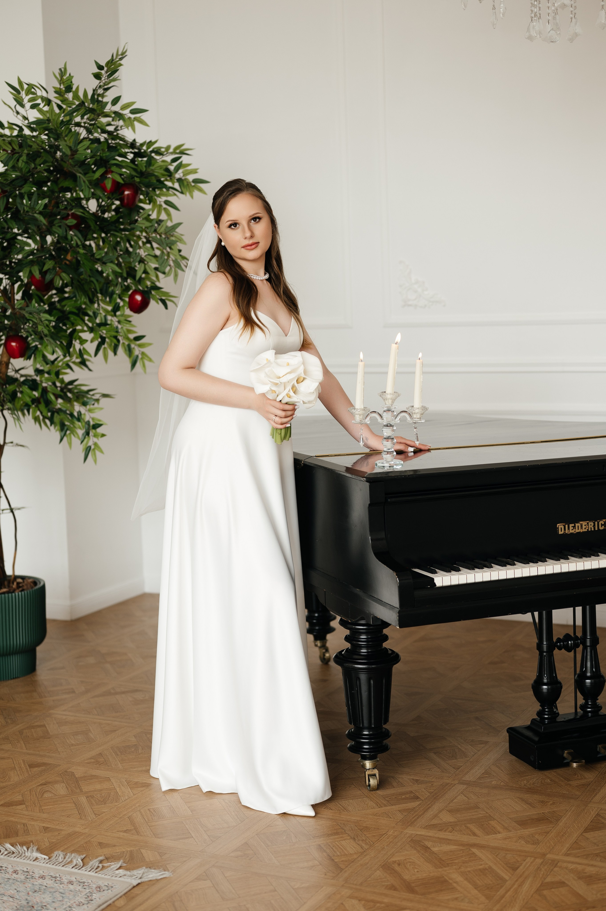 Загс (студия и прогулка). Свадебный и семейный фотограф в Краснодаре Алина Мельник