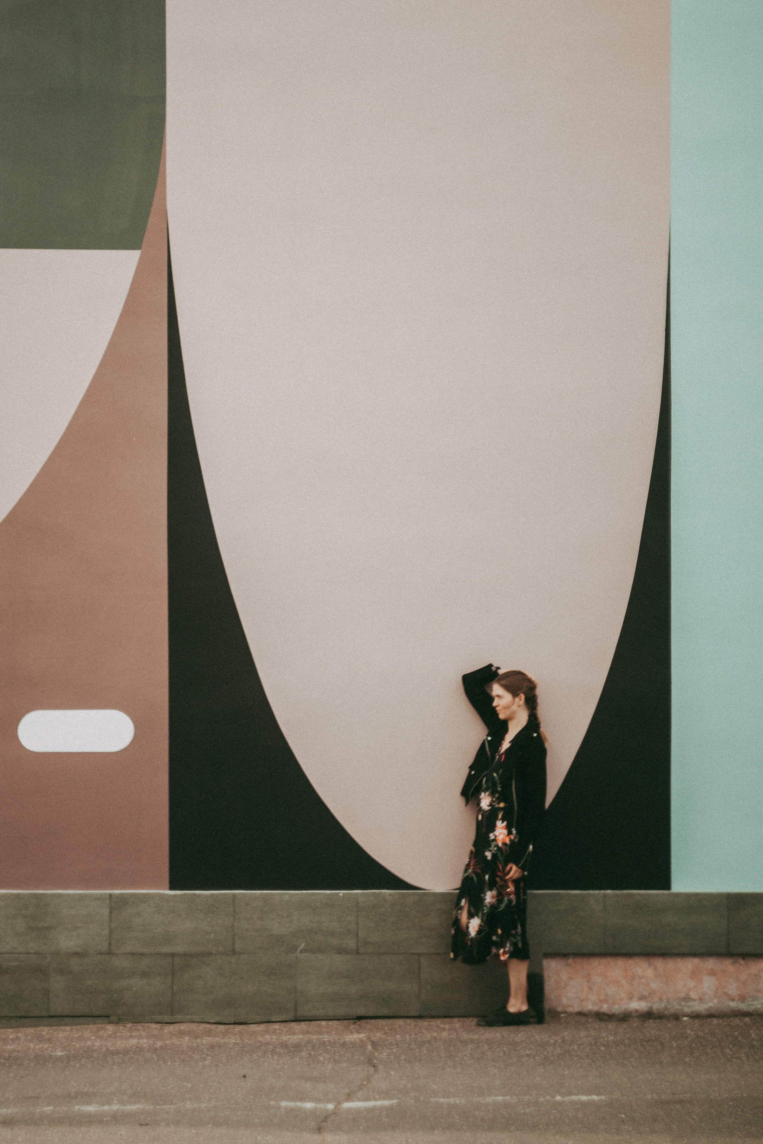 Женский портрет в городе. Семейный и детский фотограф в Москве