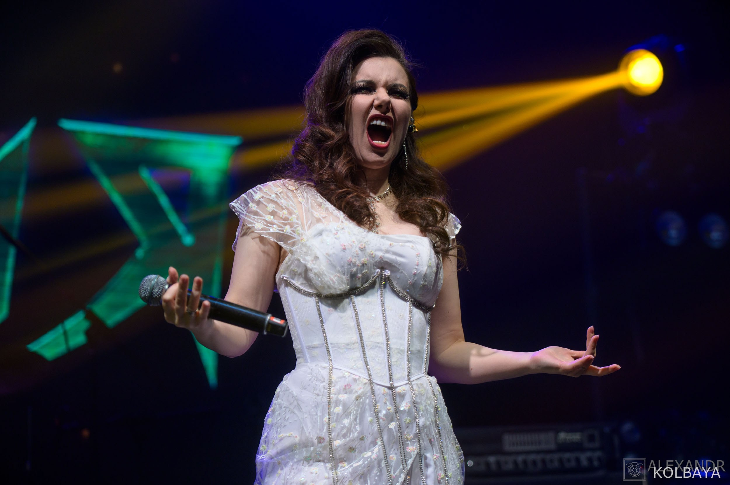 Эпидемии 29 лет — концерт в день рождения. Концертный и театральный репортажный фотограф в Москве Александр Колбая