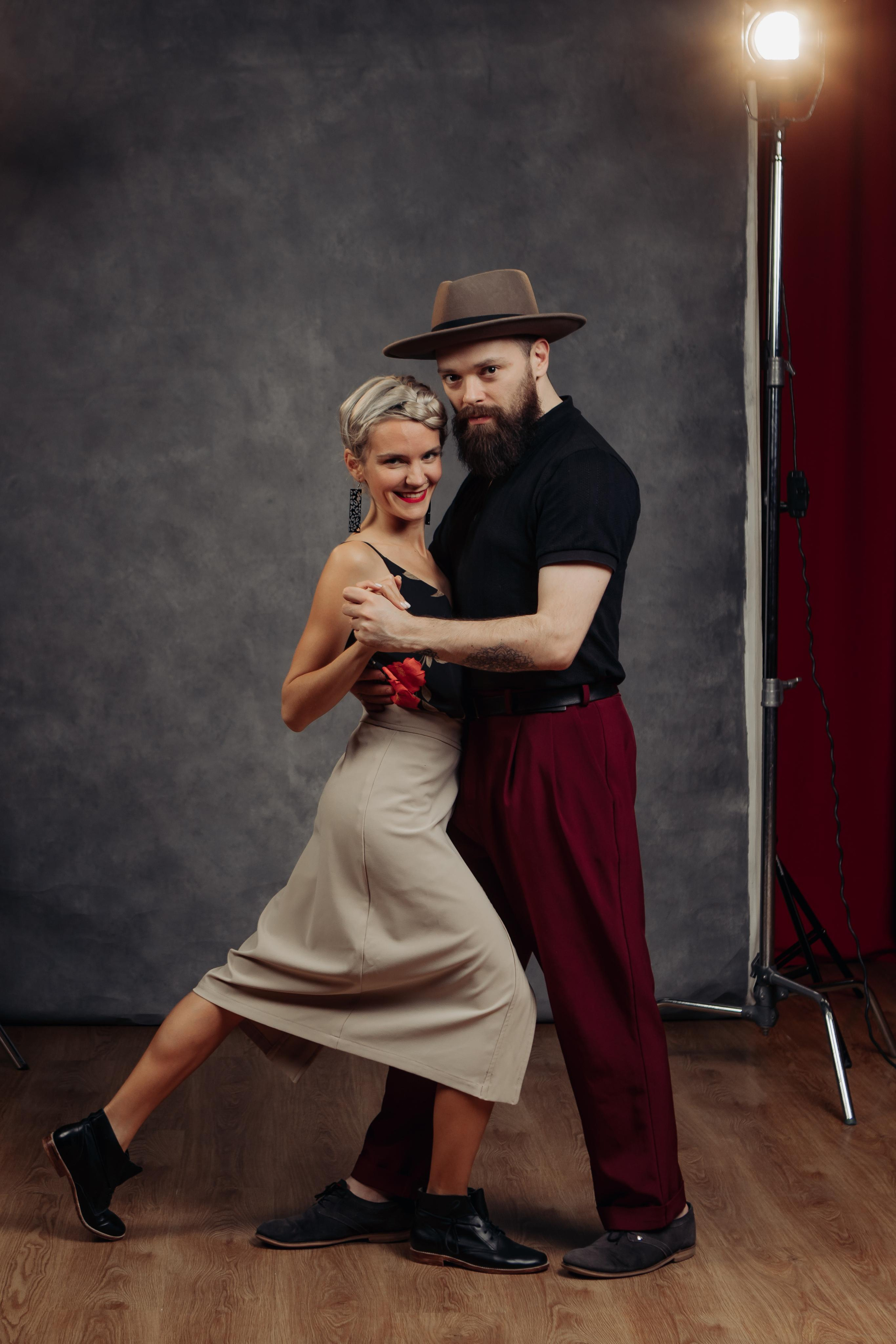 корпоративная фотосъемка в Санкт-Петербурге, деловой портрет, фотография танцора