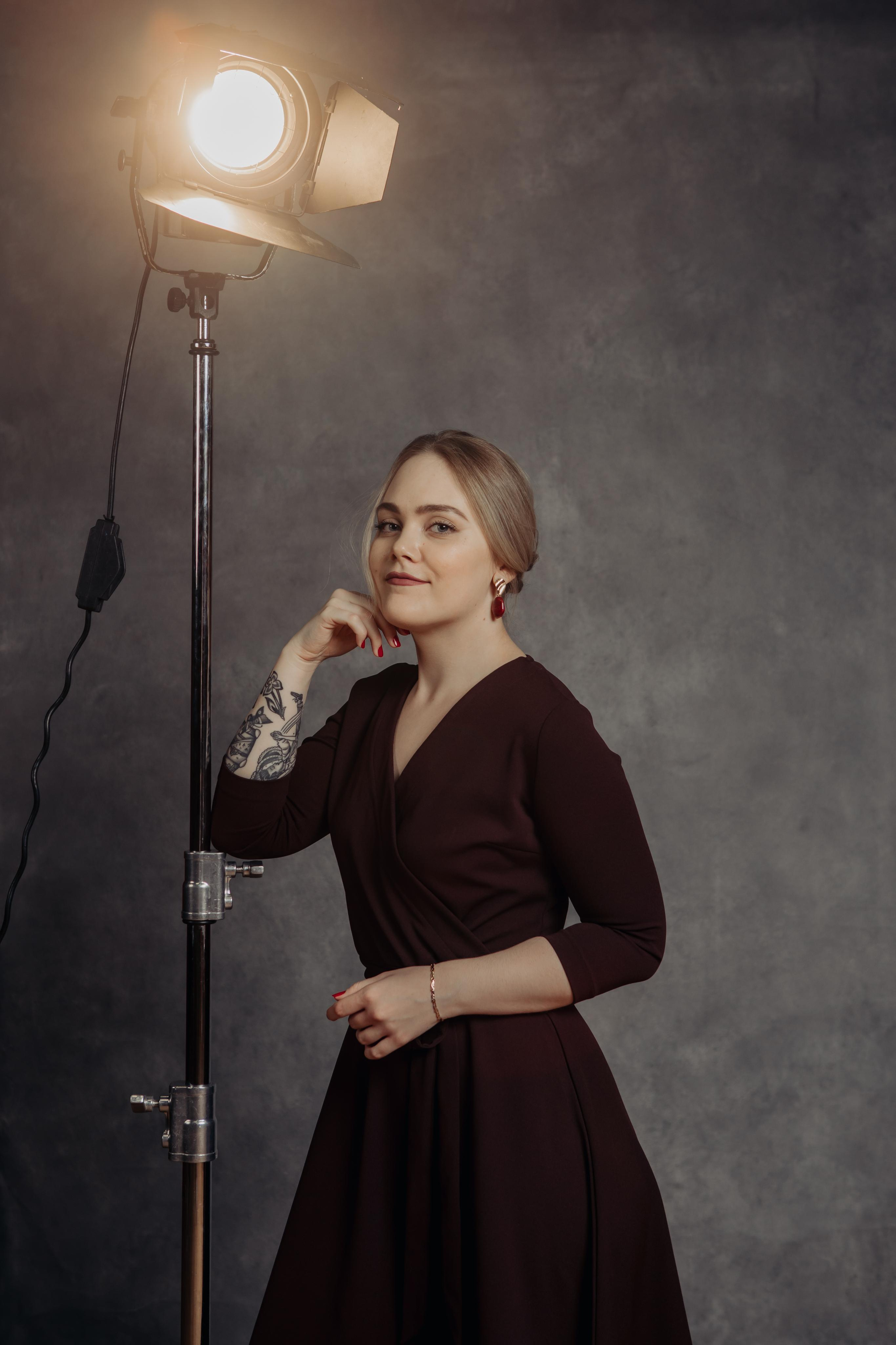 корпоративная фотосъемка в Санкт-Петербурге, деловой портрет, фотография танцора