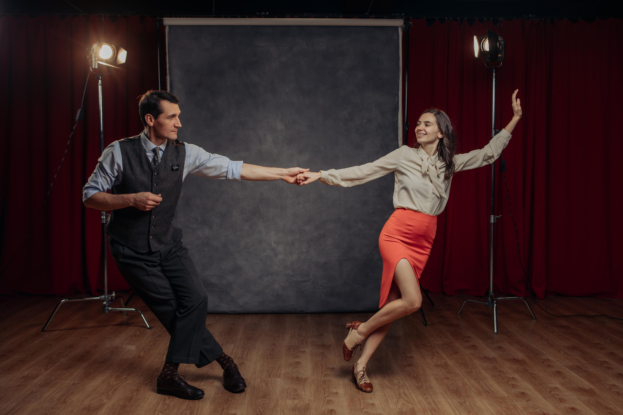 корпоративная фотосъемка в Санкт-Петербурге, деловой портрет, фотография танцора