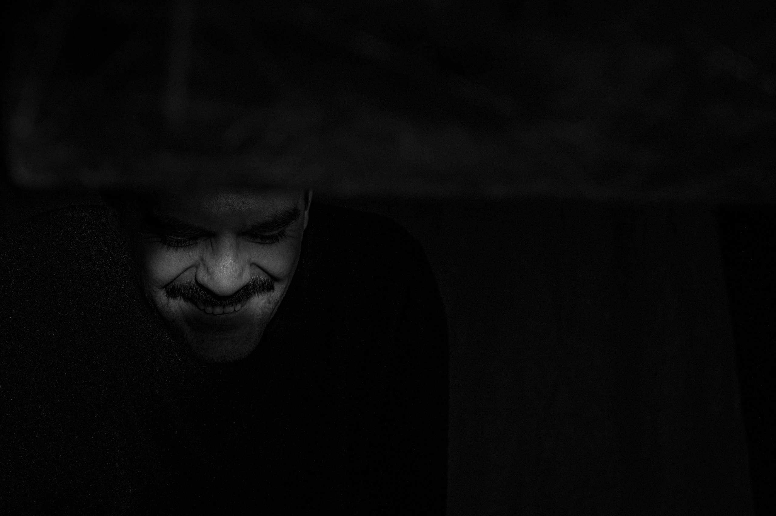 Студийная съемка для актёра Павла Мамонова. Портретный фотограф в Москве Ковалева Валентина