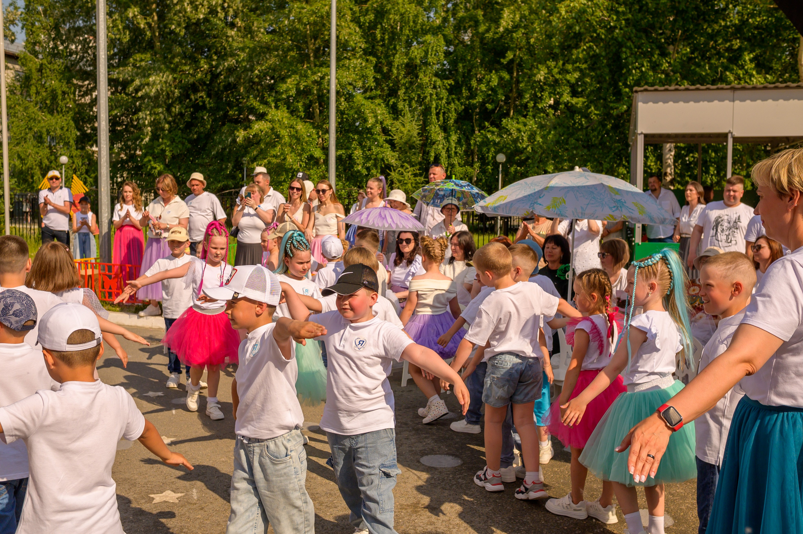 Репортаж выпускного группа «Фантазёры» 3 садик. Фотограф новорожденных, семейный детский в Тюмени Татьяна Морозова