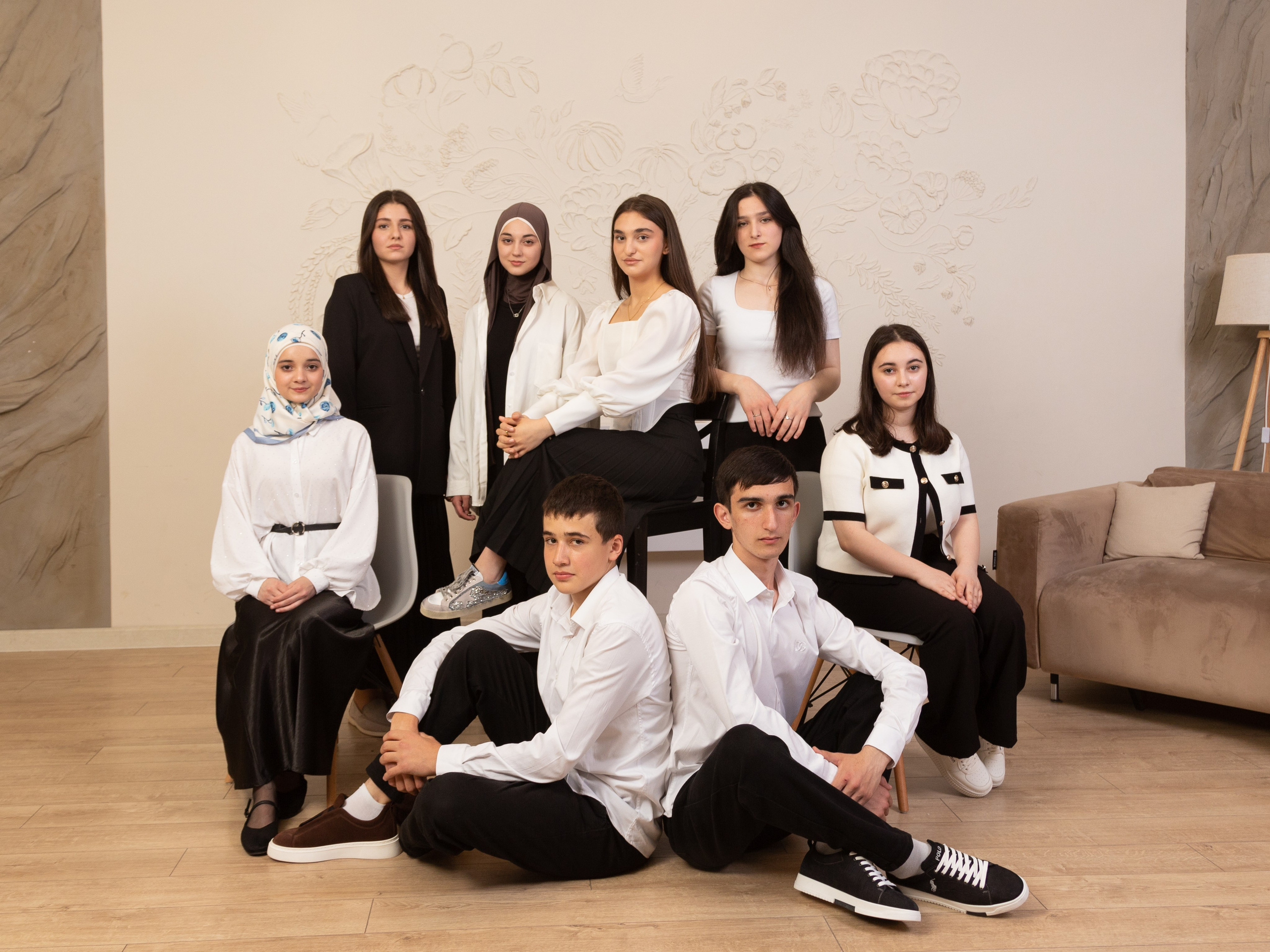 9  и 11 классы. Школьный фотограф в г. Нальчик Галимат Абитова