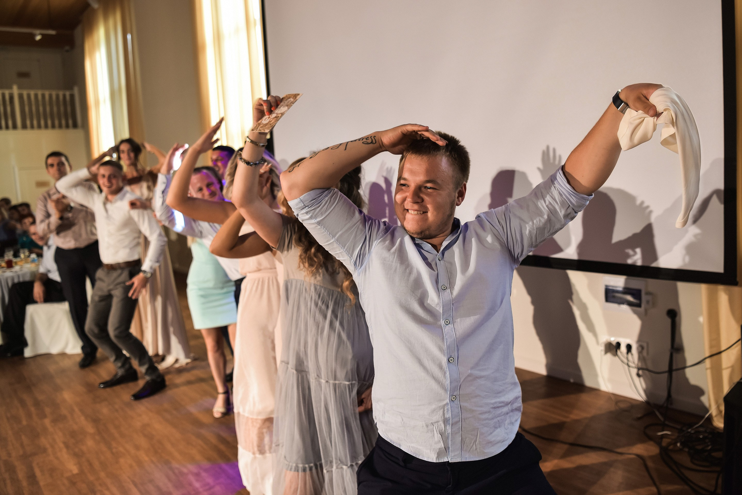 💐 Радик и Яна — душевная загородная свадьба в Villatic | Теплые фото под Красноярском. 📸 Свадебный и семейный фотограф в Красноярске Тихомиров Евгений | 17 лет опыта | 800+ свадеб