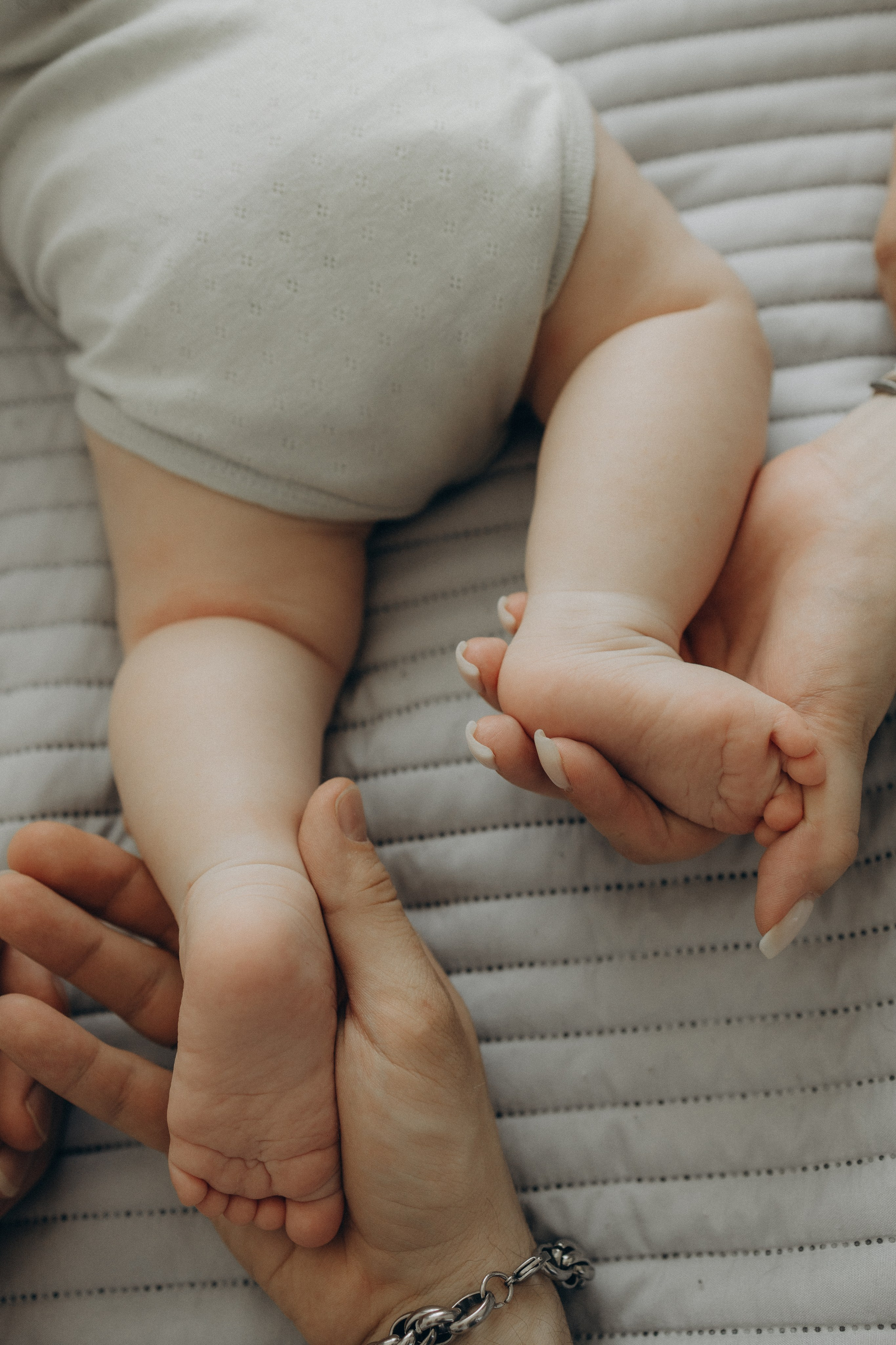 Семейная фотоистория и история мамы и малыша. Семейный фотограф в Санкт-Петербурге Мария Соколова