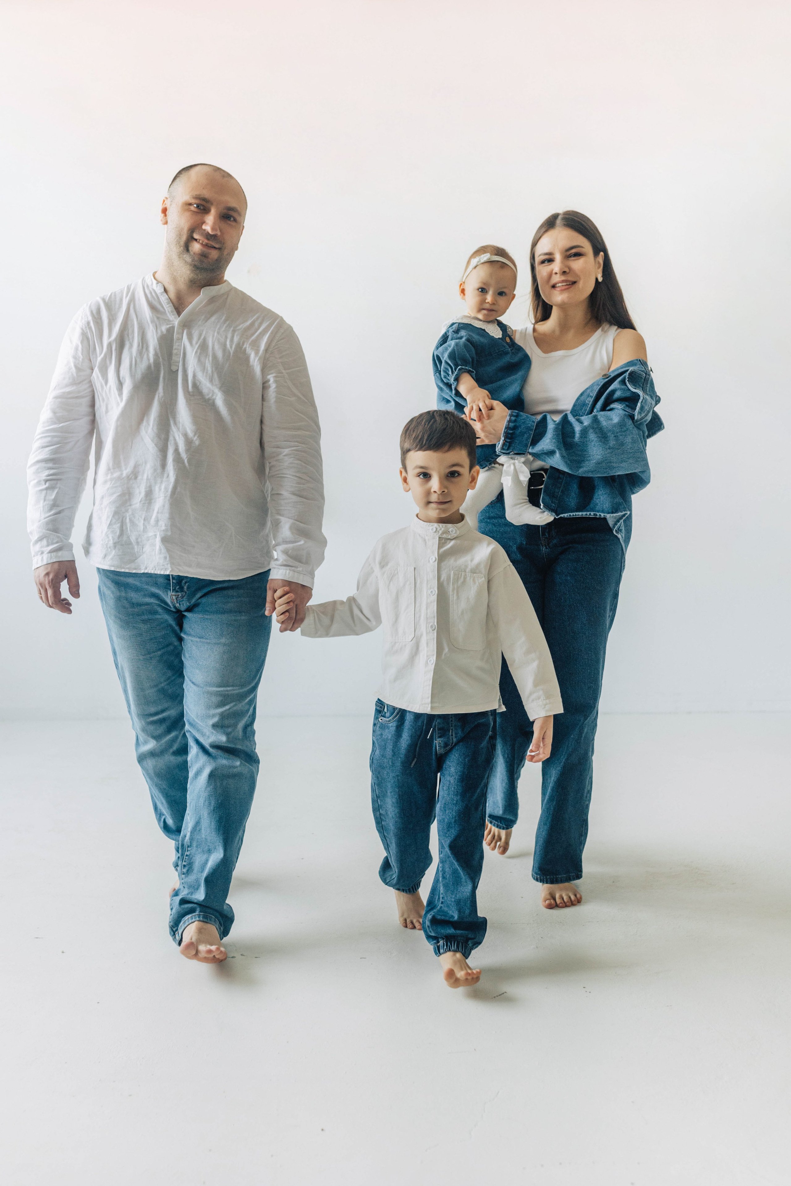 Семейные фото на годиках. Фотограф новорожденных Серпухов, Протвино, Москва I Марина Бурмистрова