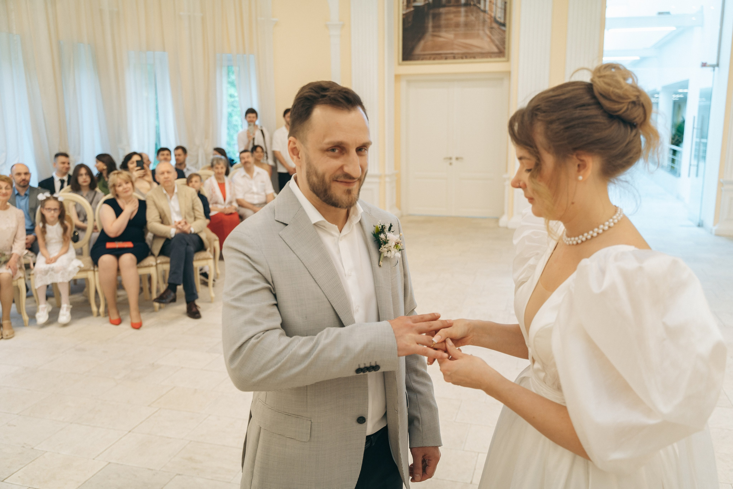 В ЗАГСе Выборгского района Санкт-Петербурга. Professional photoartist in St. Petersburg (wedding, reportage, portrait, model book, love story) Alexander Shvedov