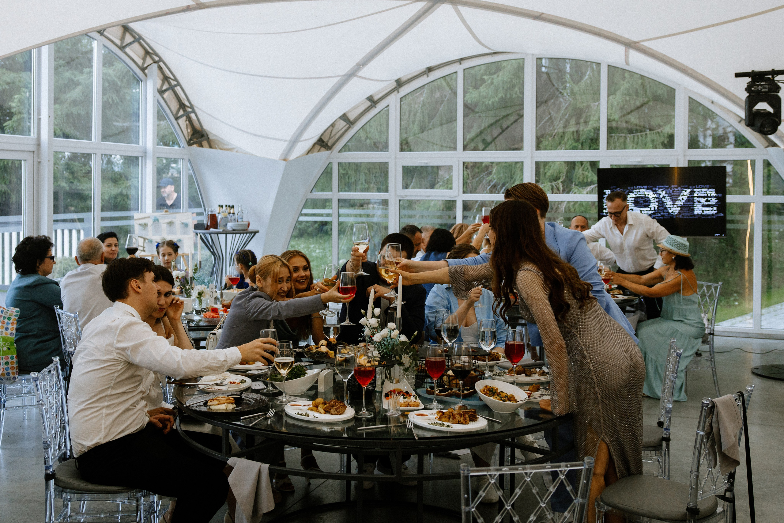 Влад и Арина. Hyatt- шатер Небо. Свадебный фотограф Балчугова Мария Екатеринбург