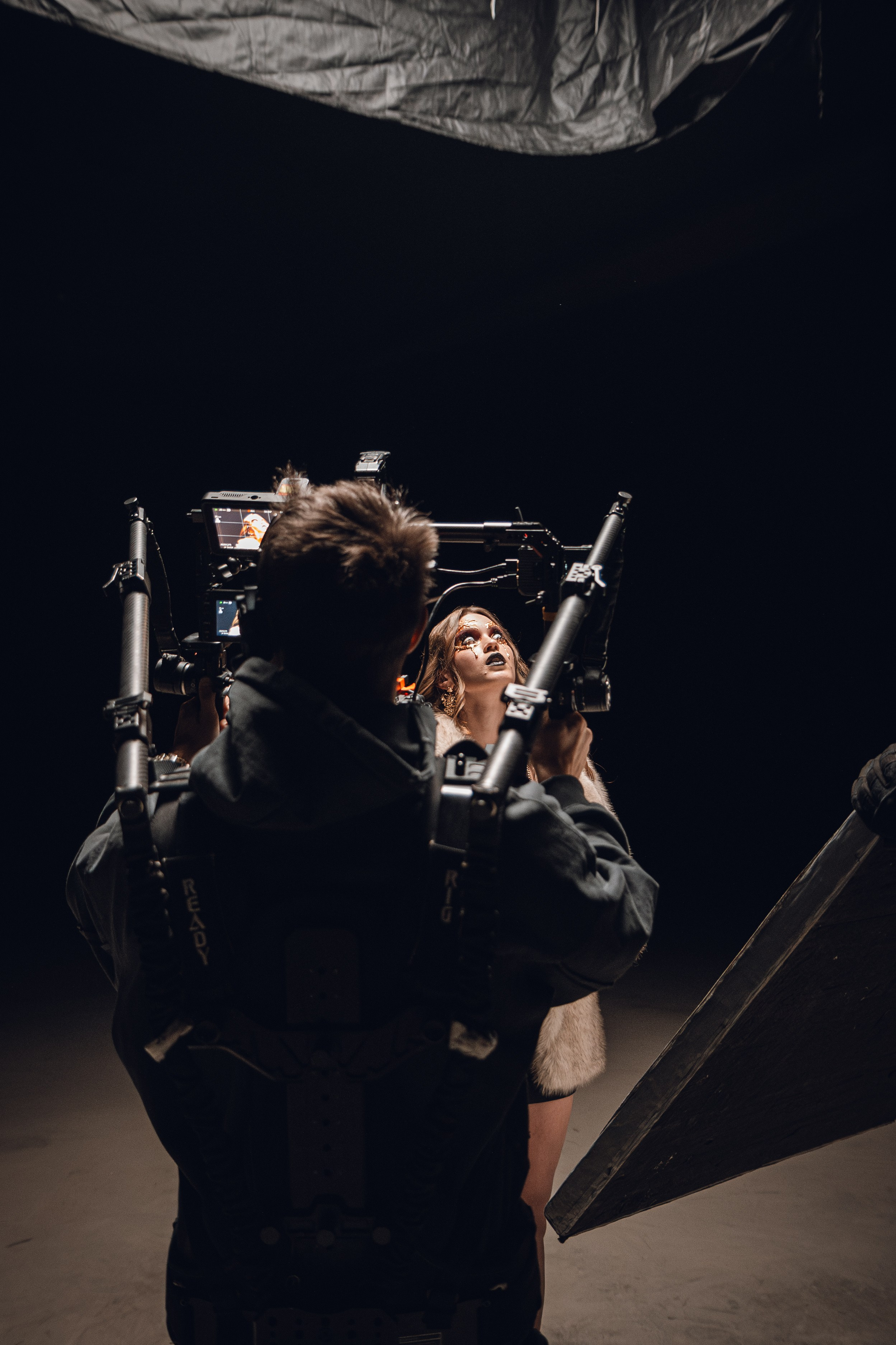 Бэкстеджи. Фотограф Егор Огородов