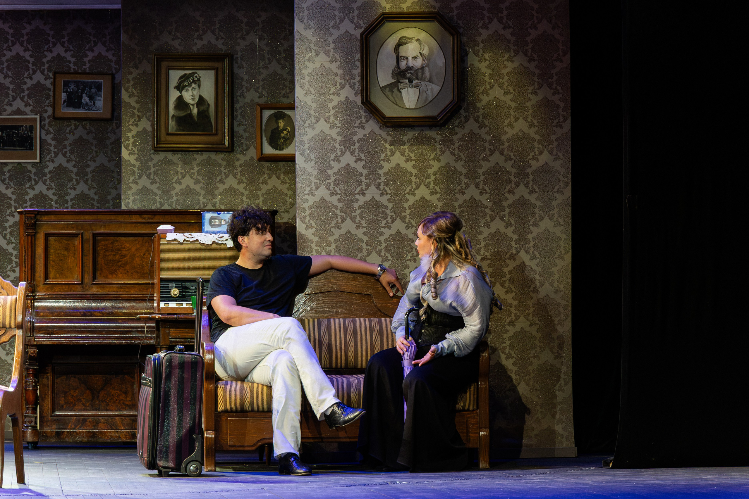 Театр Юного Зрителя «Отчаянные Тетки». Фотограф Марк Файзулин