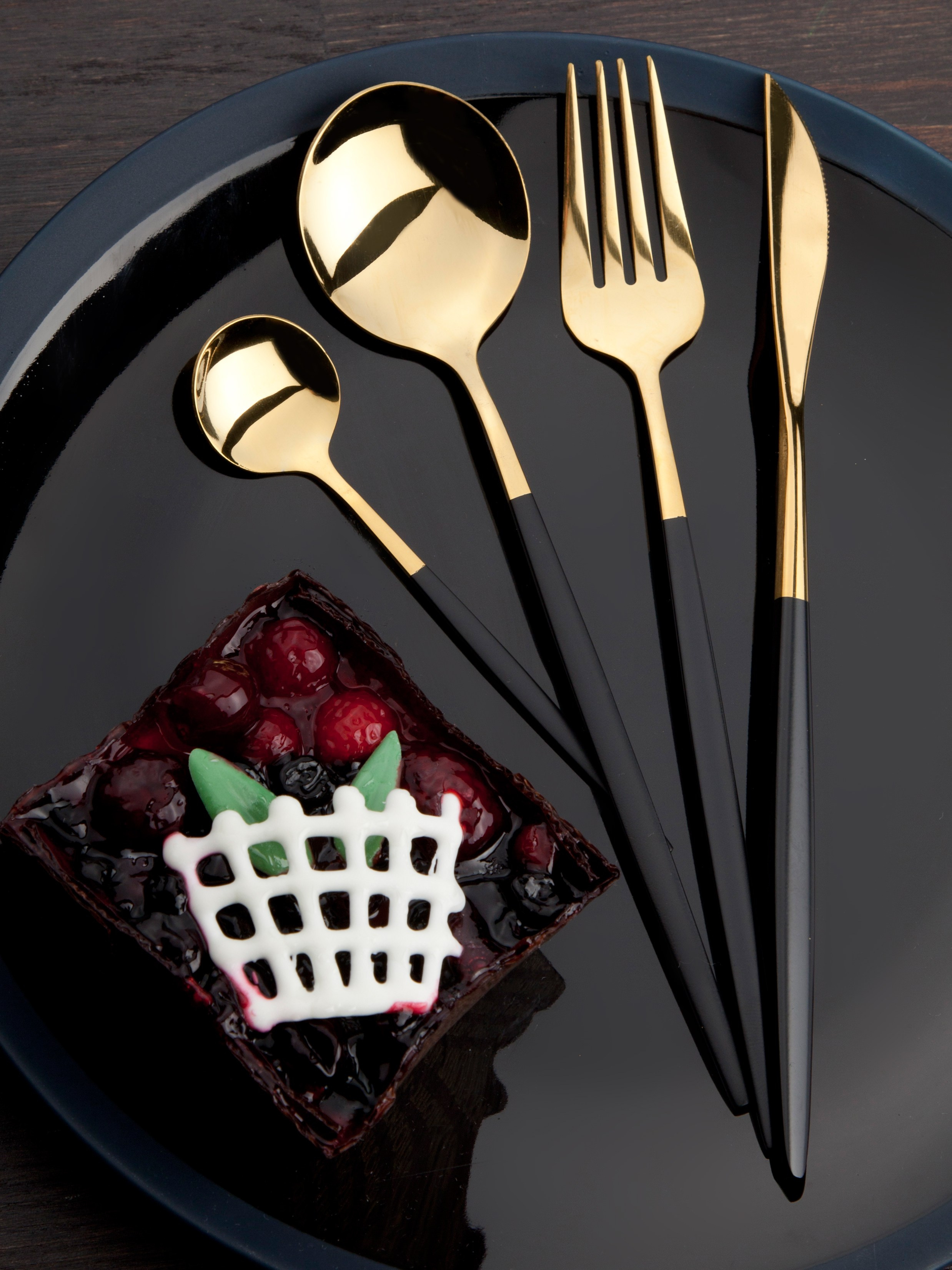 Рекламная съемка. Столовые приборы. Фотограф Мария Кольцова