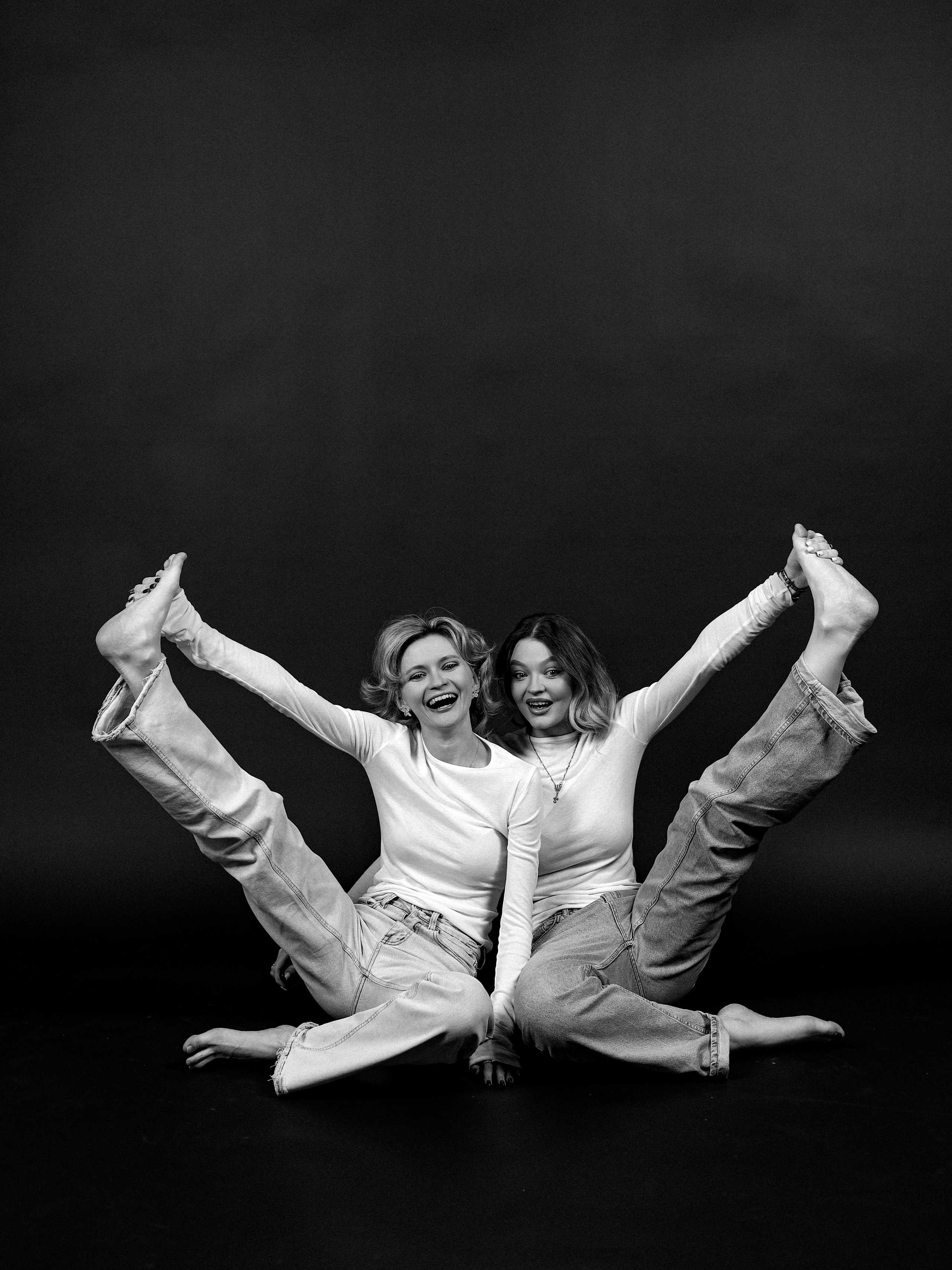 Дарья и Анна. Фотостудия без фотографа Чехов. Первая студия автопортрета в Чехове