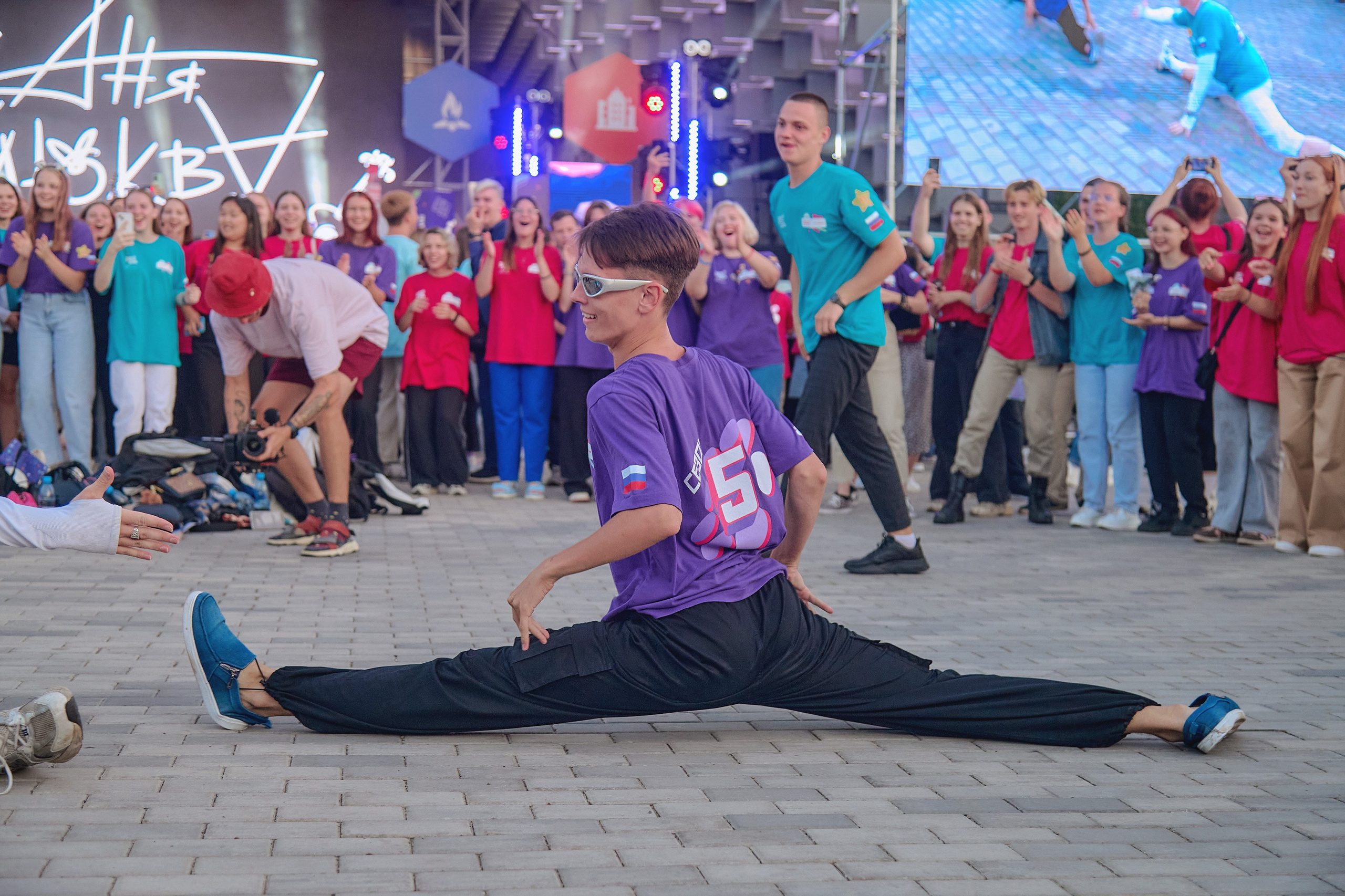 Большая перемена. Фотограф Яковлев Роман — Красноярск