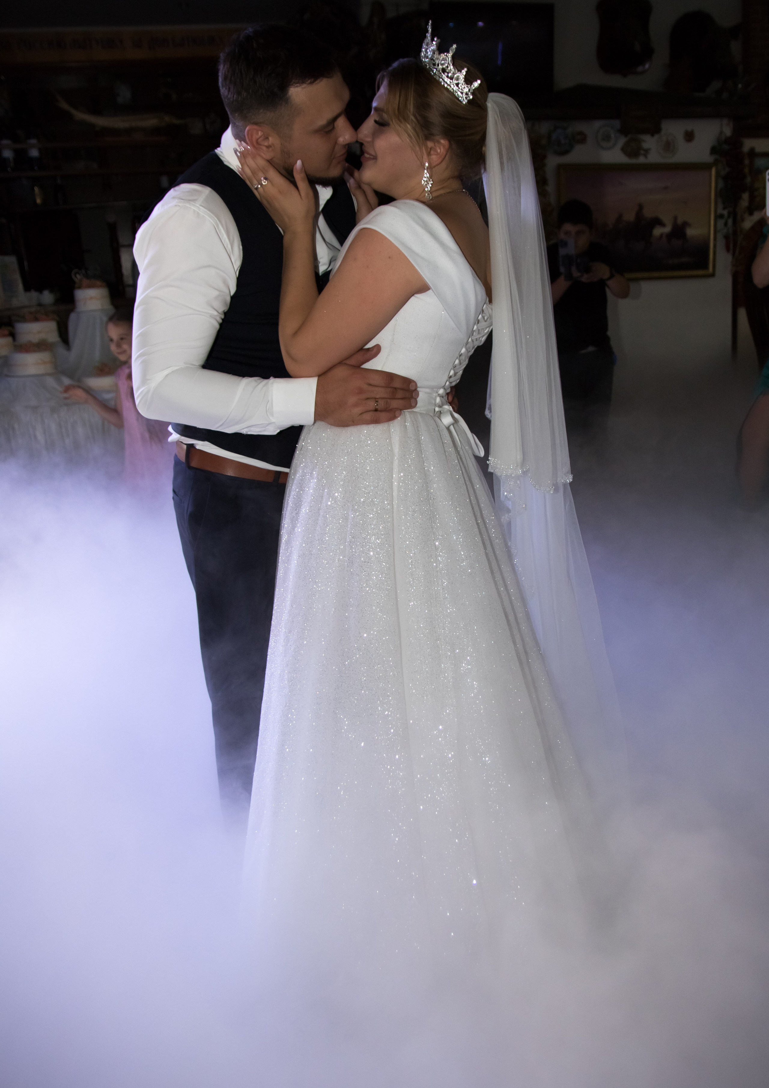 Спецэффекты. Организатор праздников. Ведущая Марина Гребенникова