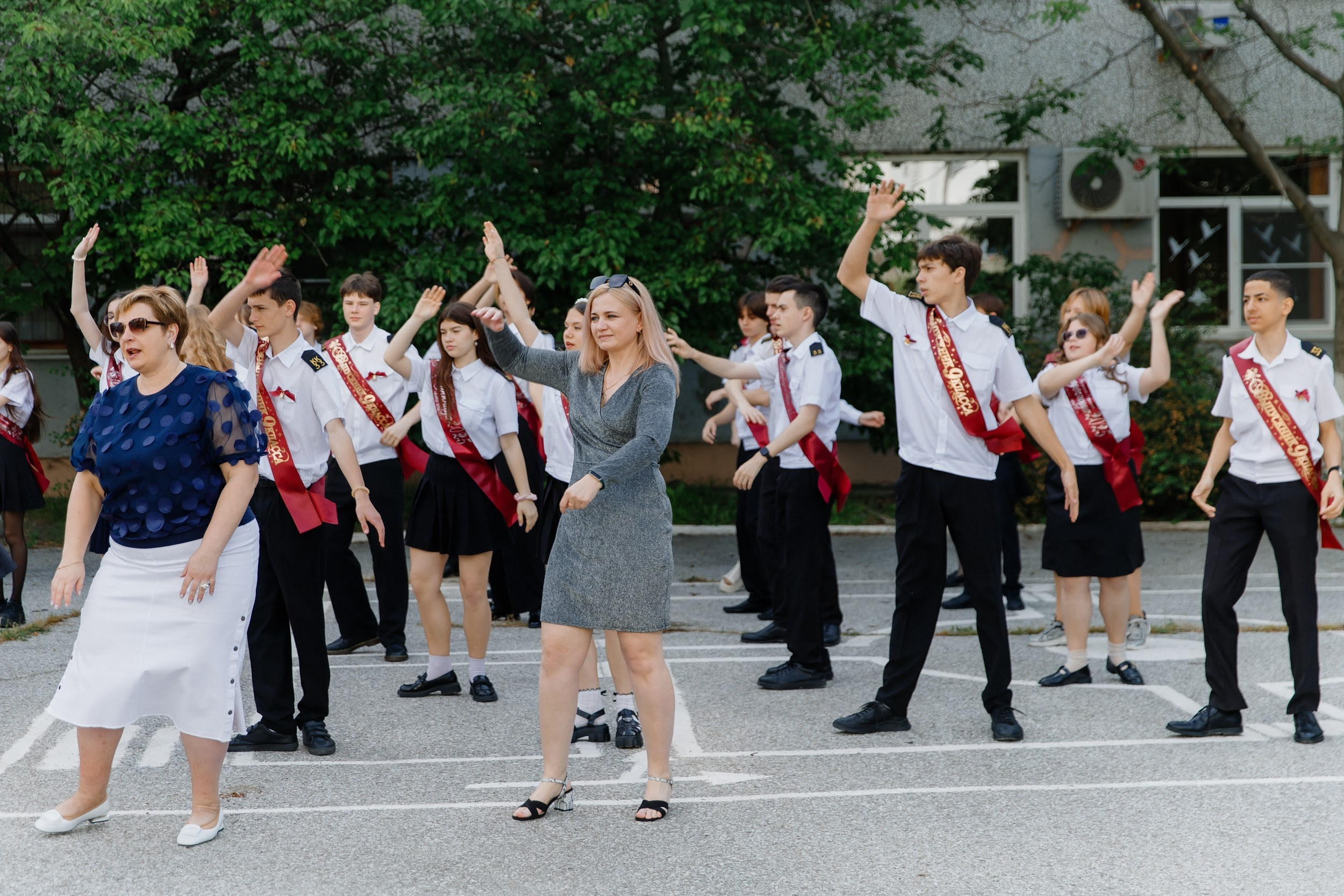 9 класс 33 школа. Выпускные альбомы Натальи Бутко: Новороссийск, Анапа, Геленджик