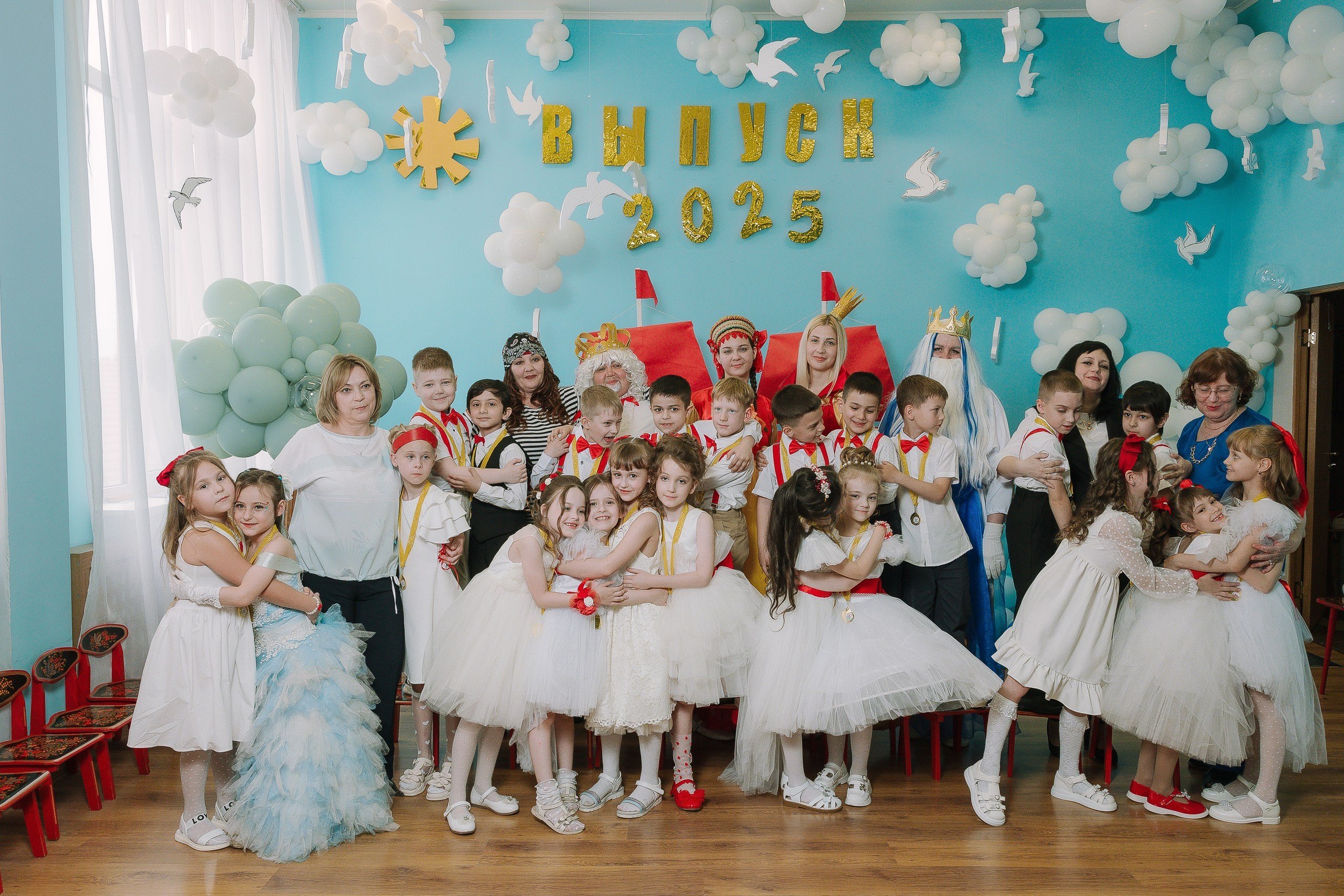 Выпускной 10 ДС. Выпускные альбомы Натальи Бутко: Новороссийск, Анапа, Геленджик