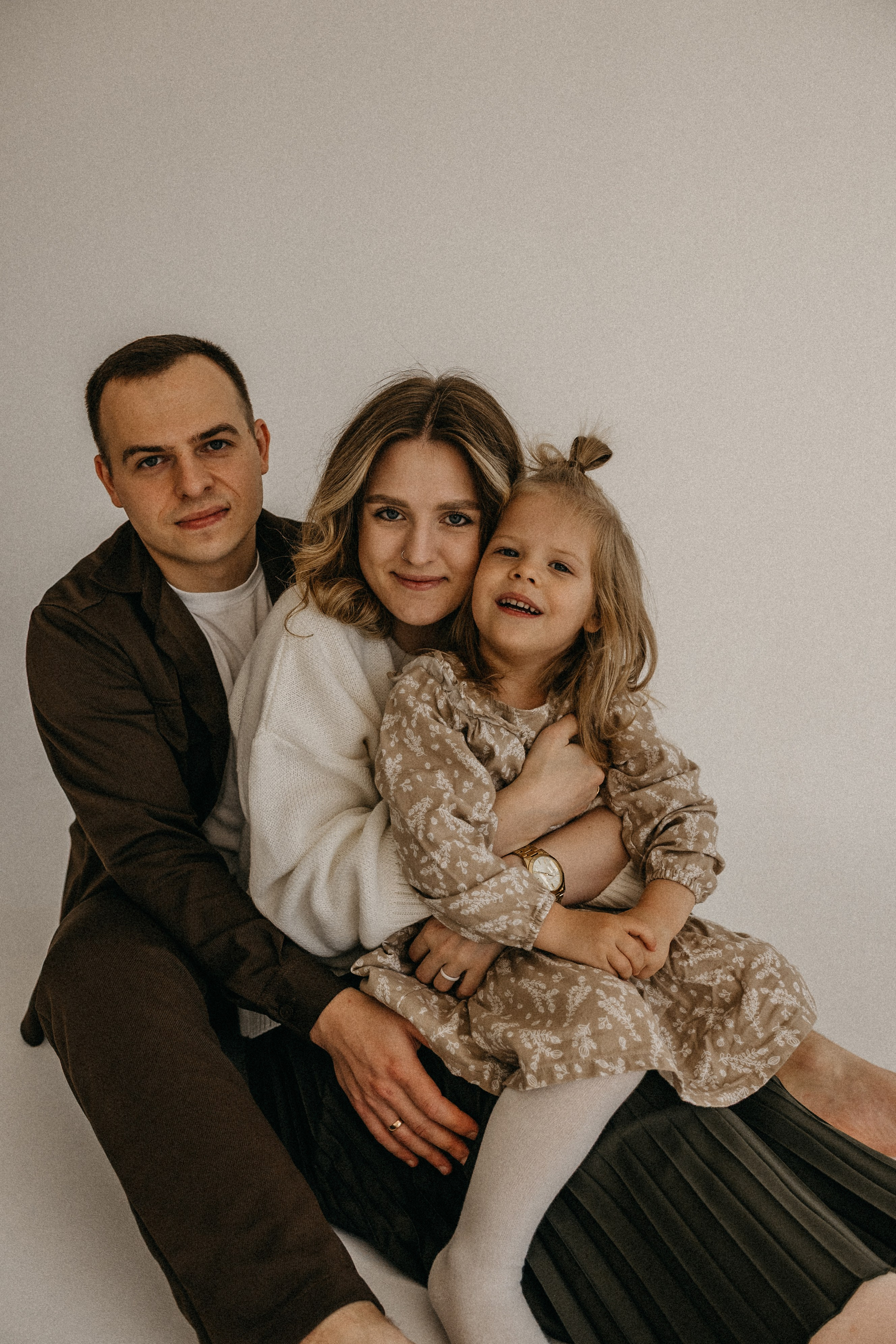 Евгения, Василиса и Михаил. Гаврилова Настя семейный фотограф lifestyle в Москве