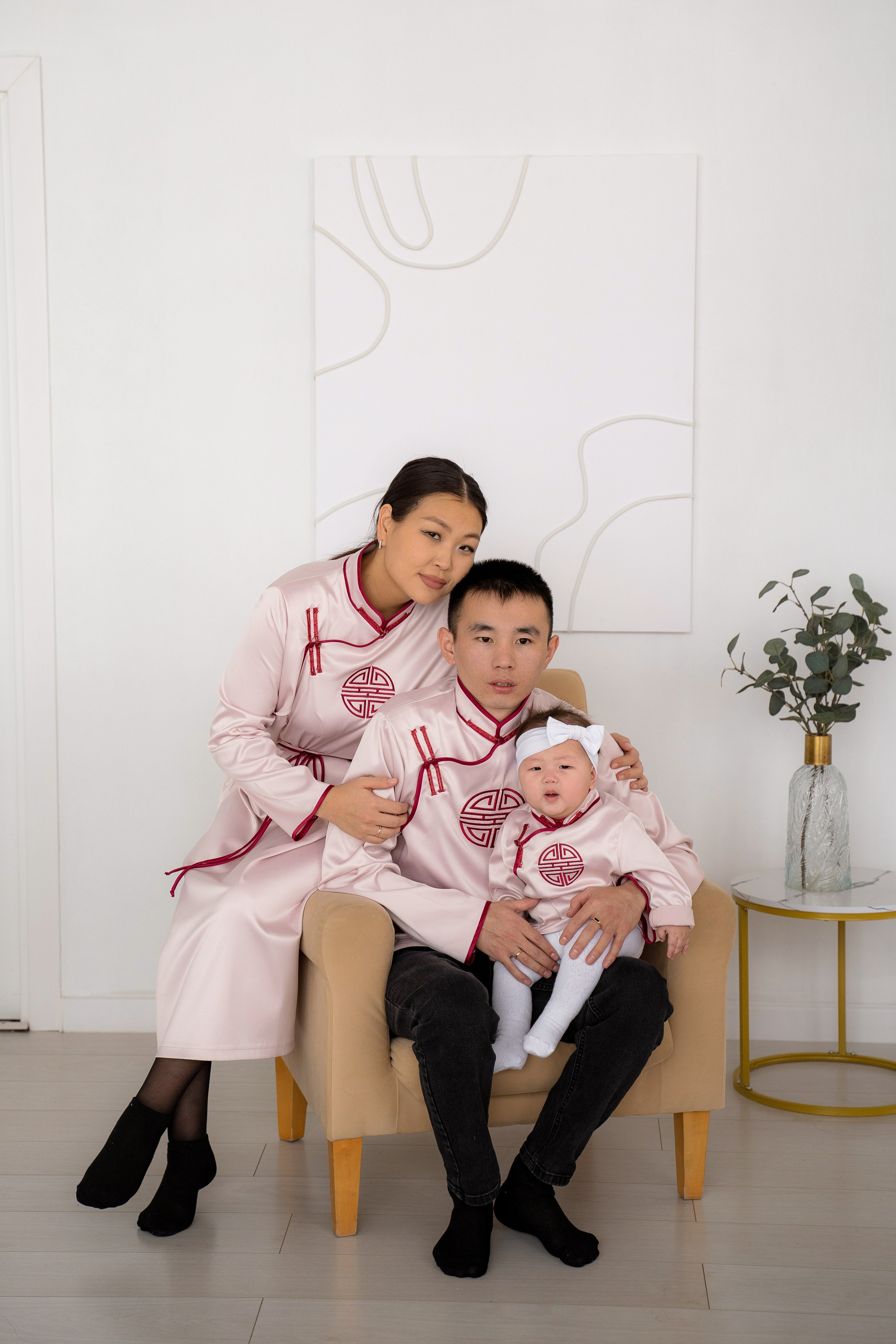 Семейная Люкс. Фотостудия Малина в городе Улан-Удэ. Фотограф Ирина Жарникова