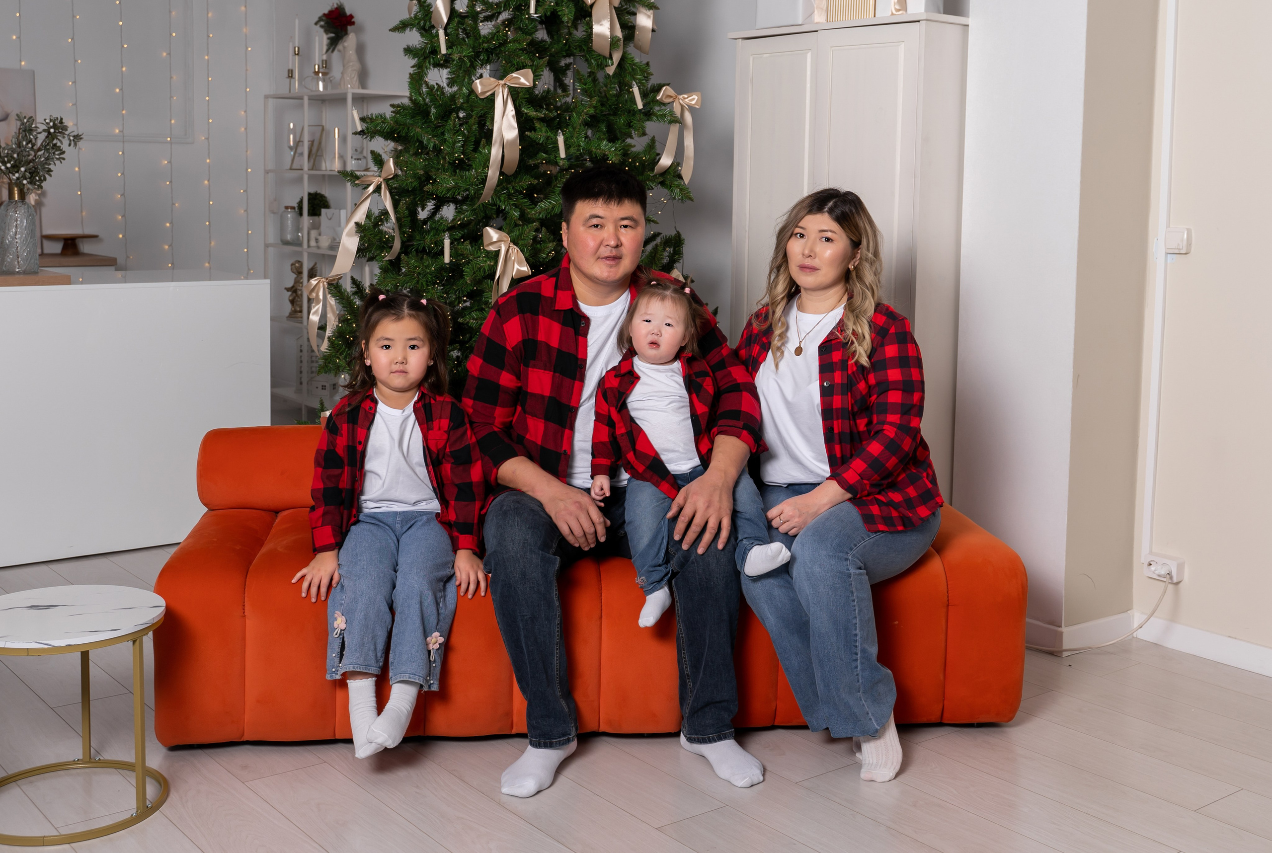 Комплекты Family look. Фотостудия Малина в городе Улан-Удэ. Фотограф Ирина Жарникова