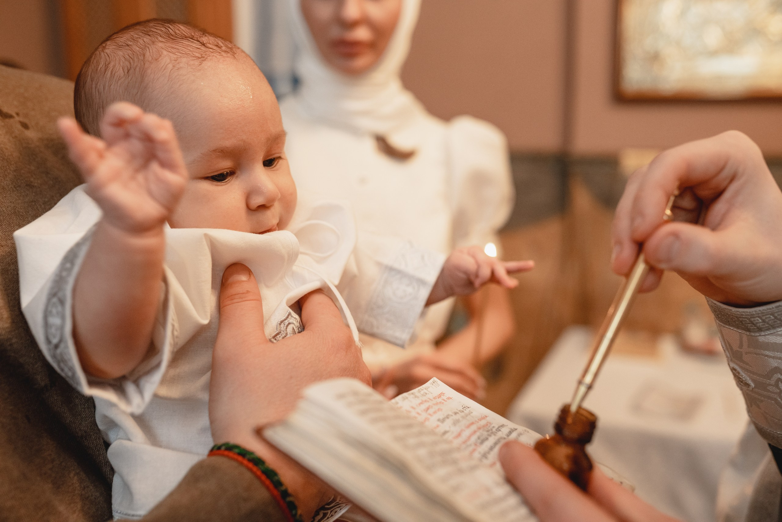 Андрей. Церковь Знамение в Аксиньино. Семейный фотограф в Москве Лилия Лебедева