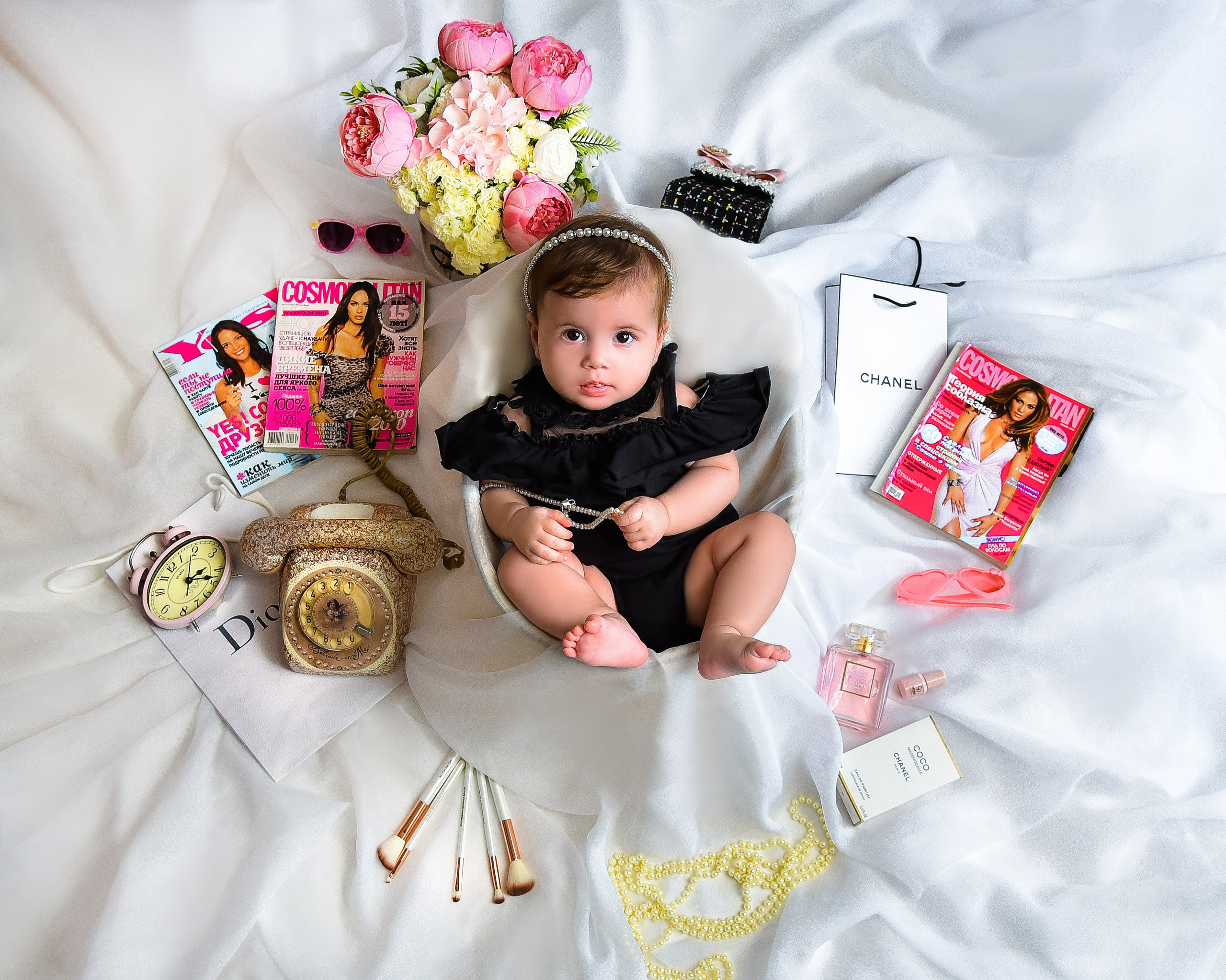 Малышки Антураж