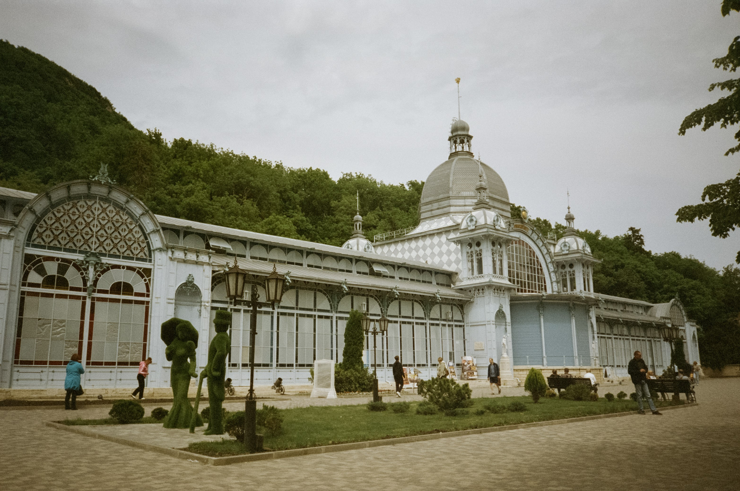 Железноводск: парк, Пушкинская галерея, Каскадная лестница и CofFerrum. Фотограф-документалист Мария Осокина