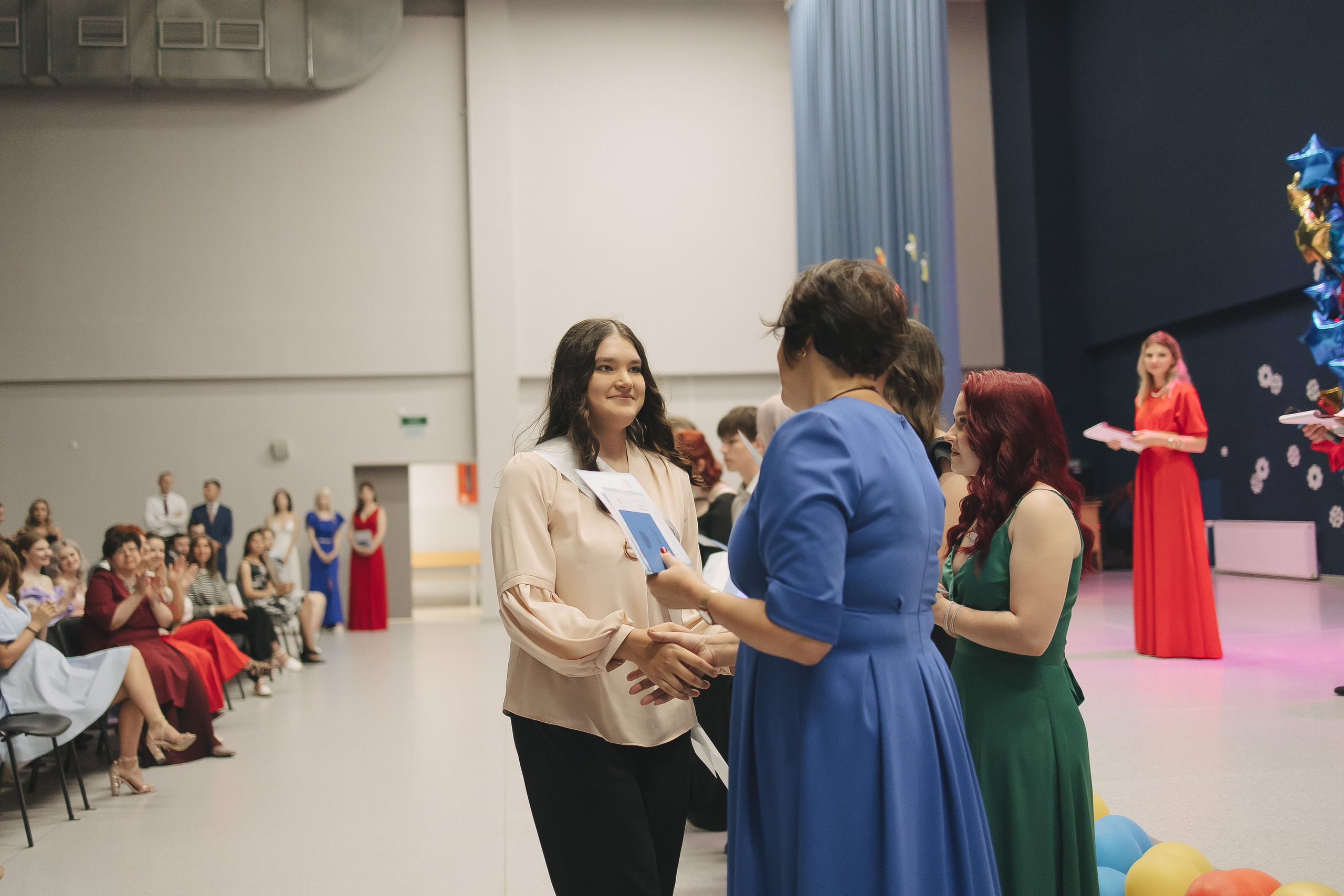 Выпускной Сосны. Свадебный и женский фотограф