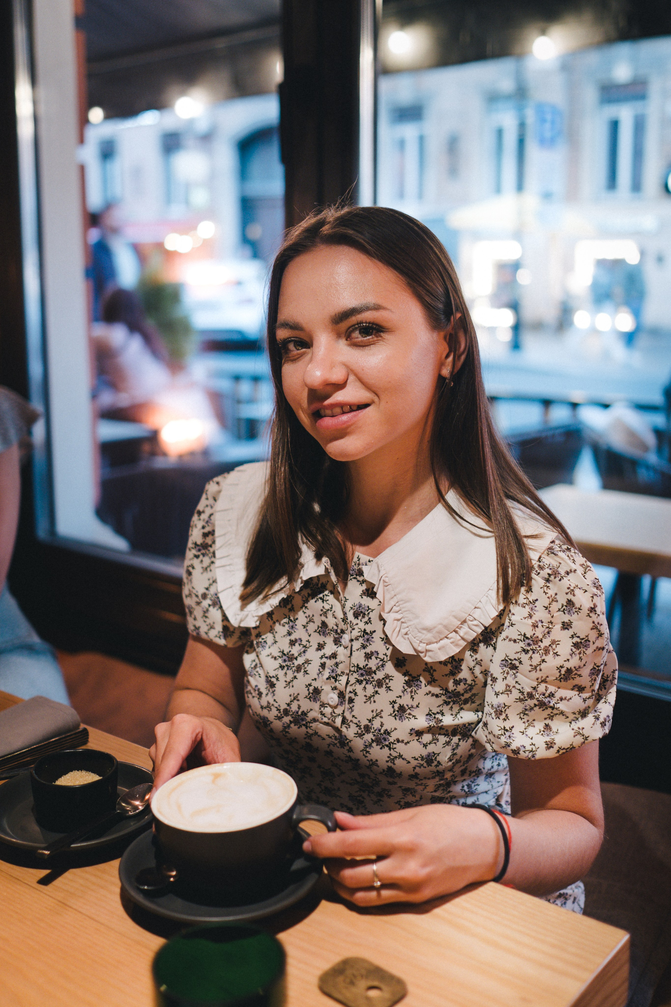 Встреча подруг. Репортажный фотограф в Санкт-Петербурге. Фотограф на мероприятие в СПБ