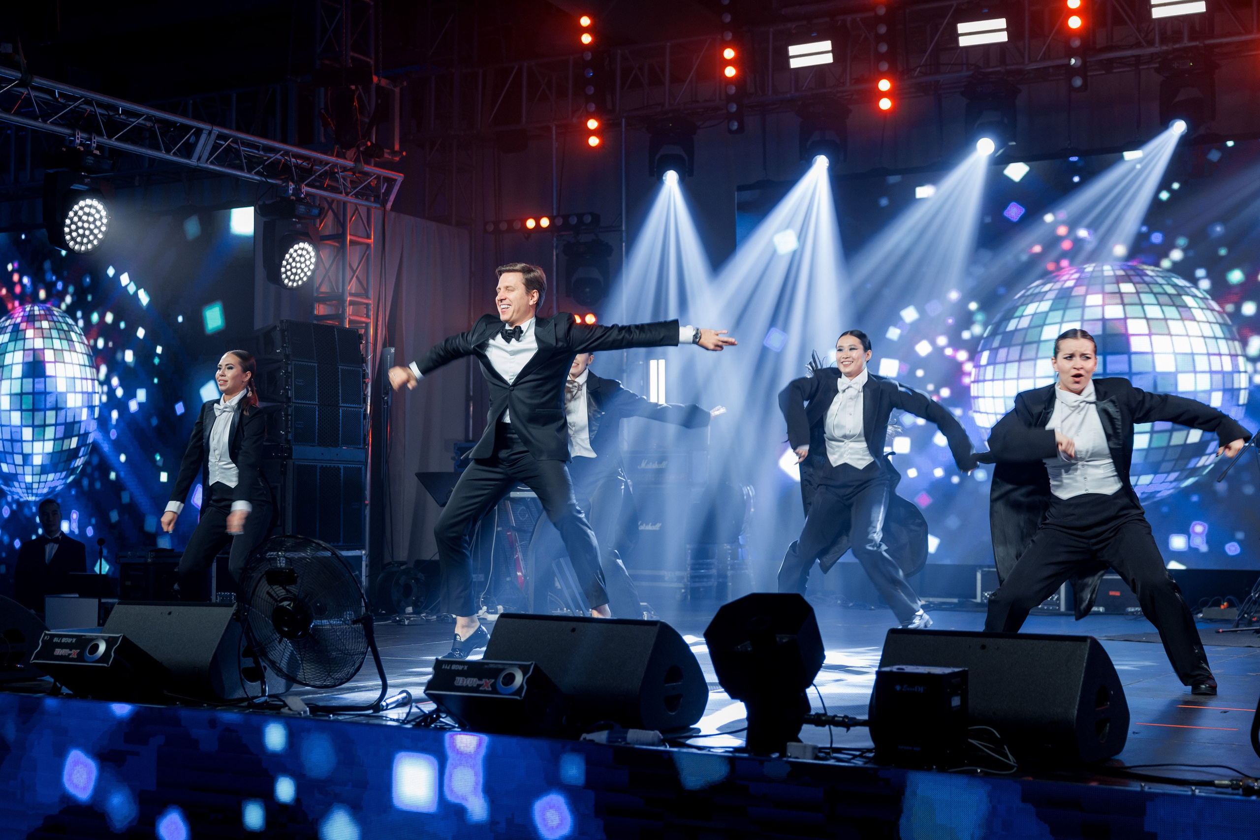 Юбилей компании «СЕРВИКО». Кадровик продакшн: Фото и видеосъемка форумов, конференций, масштабных событий в Иркутске