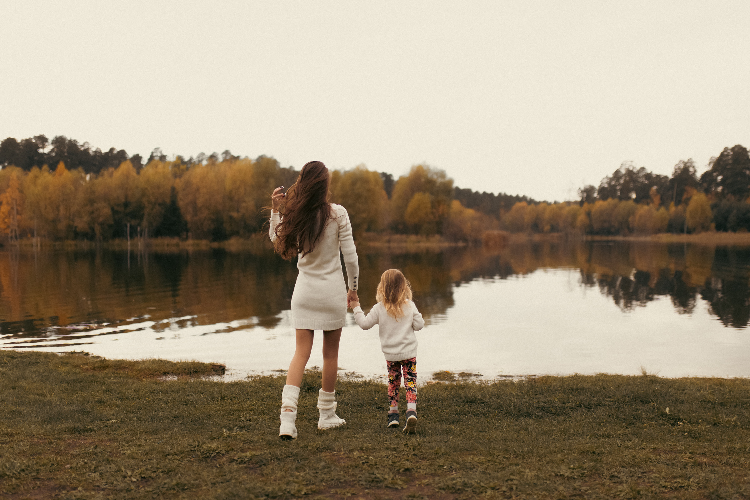 Мама, дочка и осень. Фотограф Диана Хасанова, г. Казань