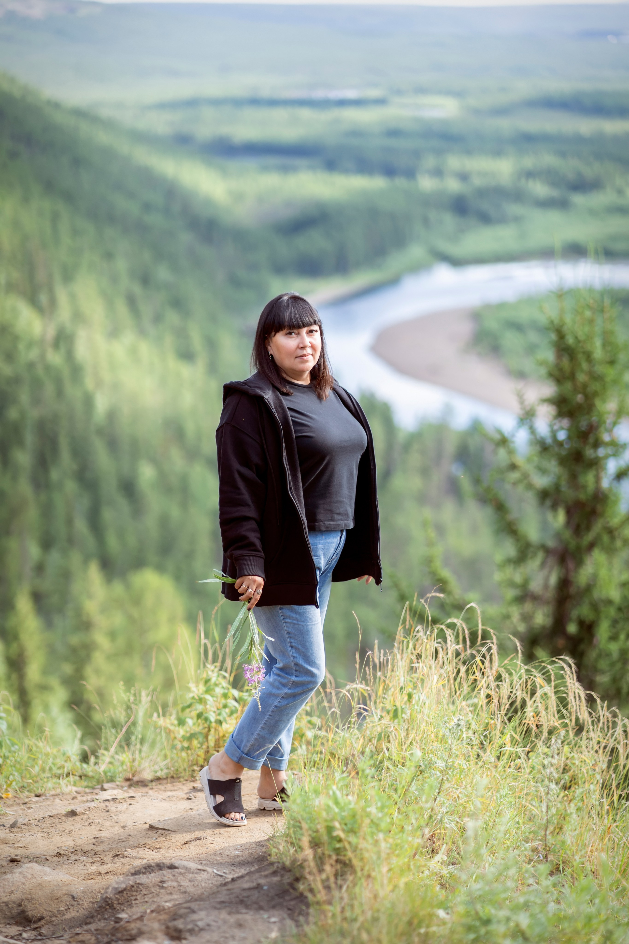 Летняя прогулка на АЯМовской скале. Семейный и детский фотограф в Хабаровске Анна Гриневич