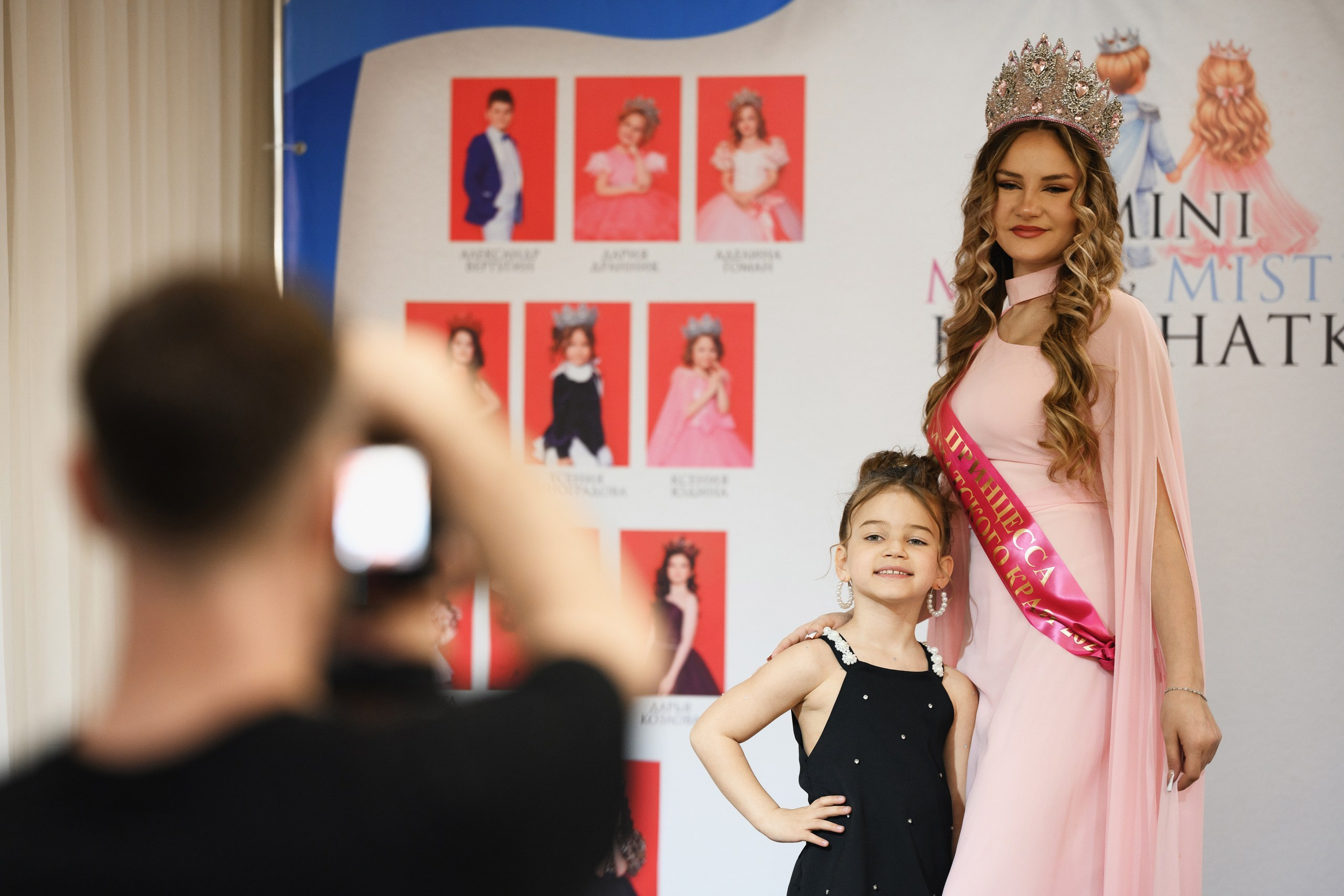 Профессиональная репортажная съёмка конкурса «Мини Мисс Камчатка», яркие моменты и атмосфера события