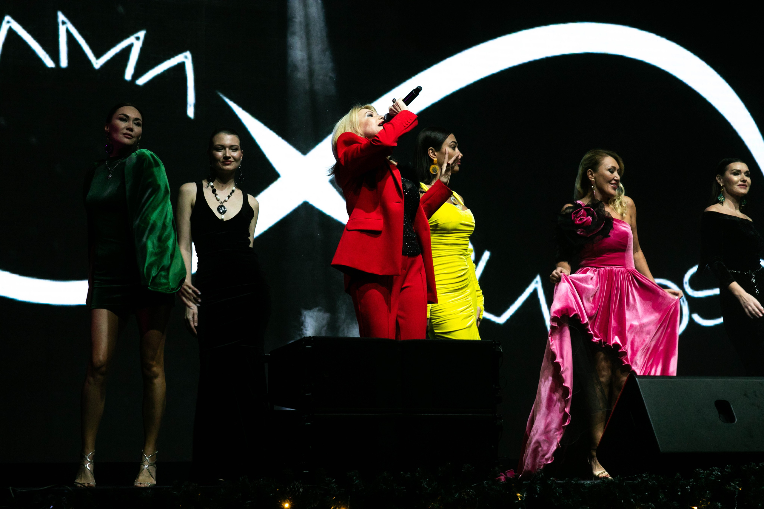 ММTV новый год 2024. Art photographer Nino