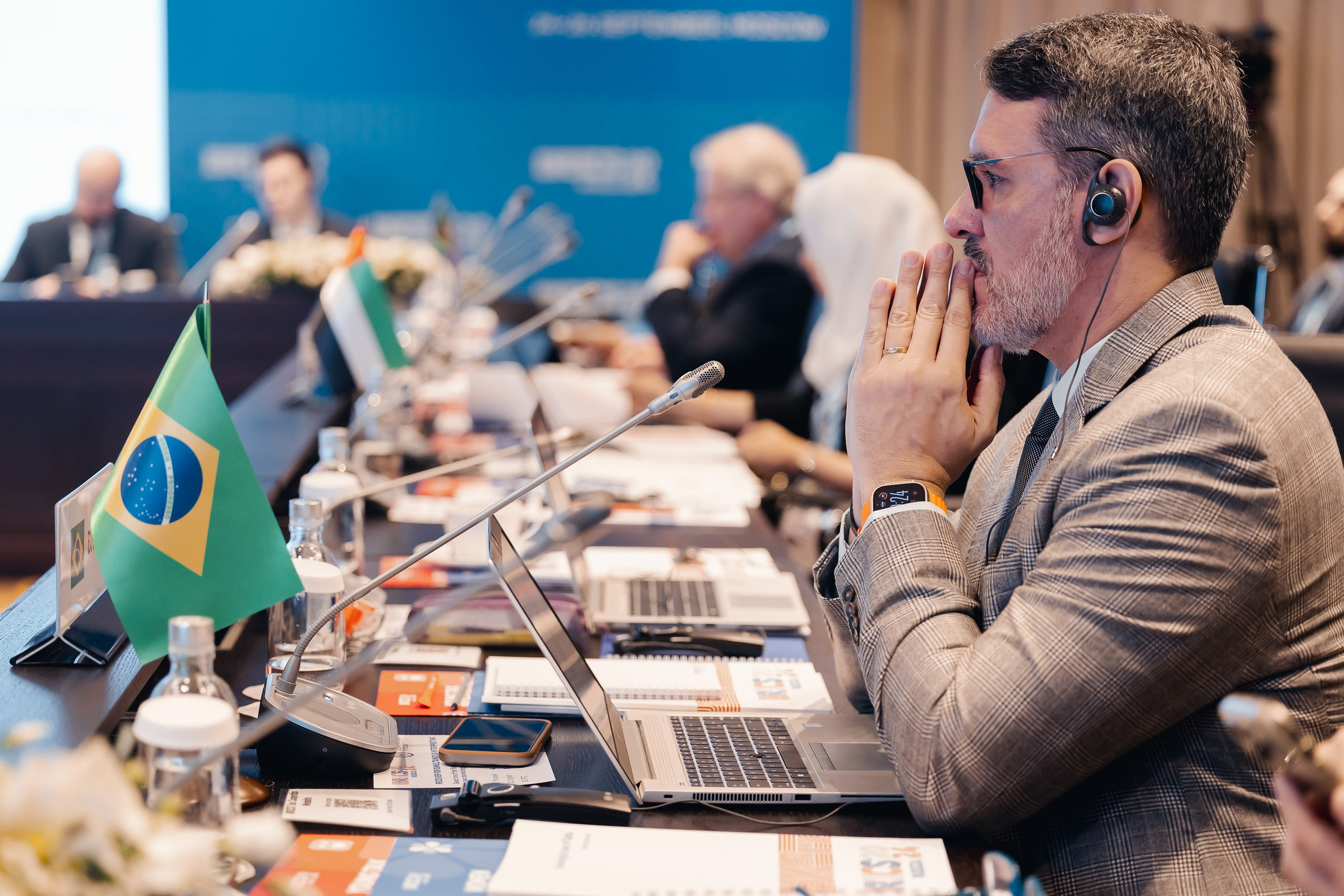 БРИКС ФНС. Parezhevphoto.ru