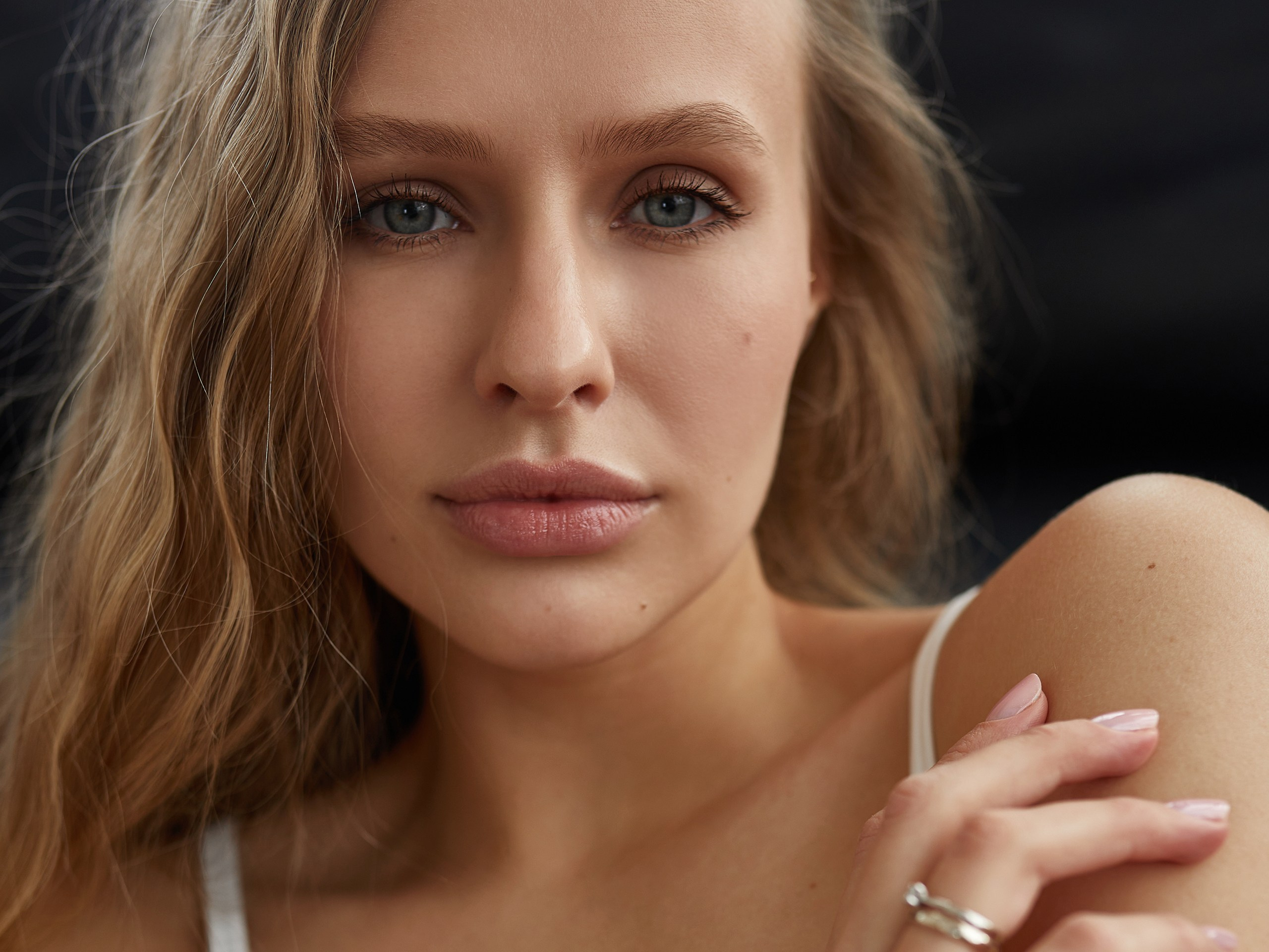 Портретные фотосессии в студиях Одинцово и Москвы. Фотограф в Москве и Одинцово Кравченко Кристина