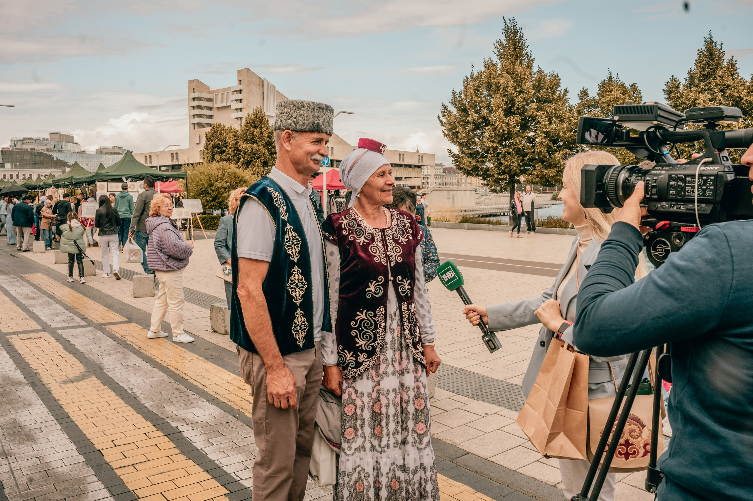 Печән базары. Главная