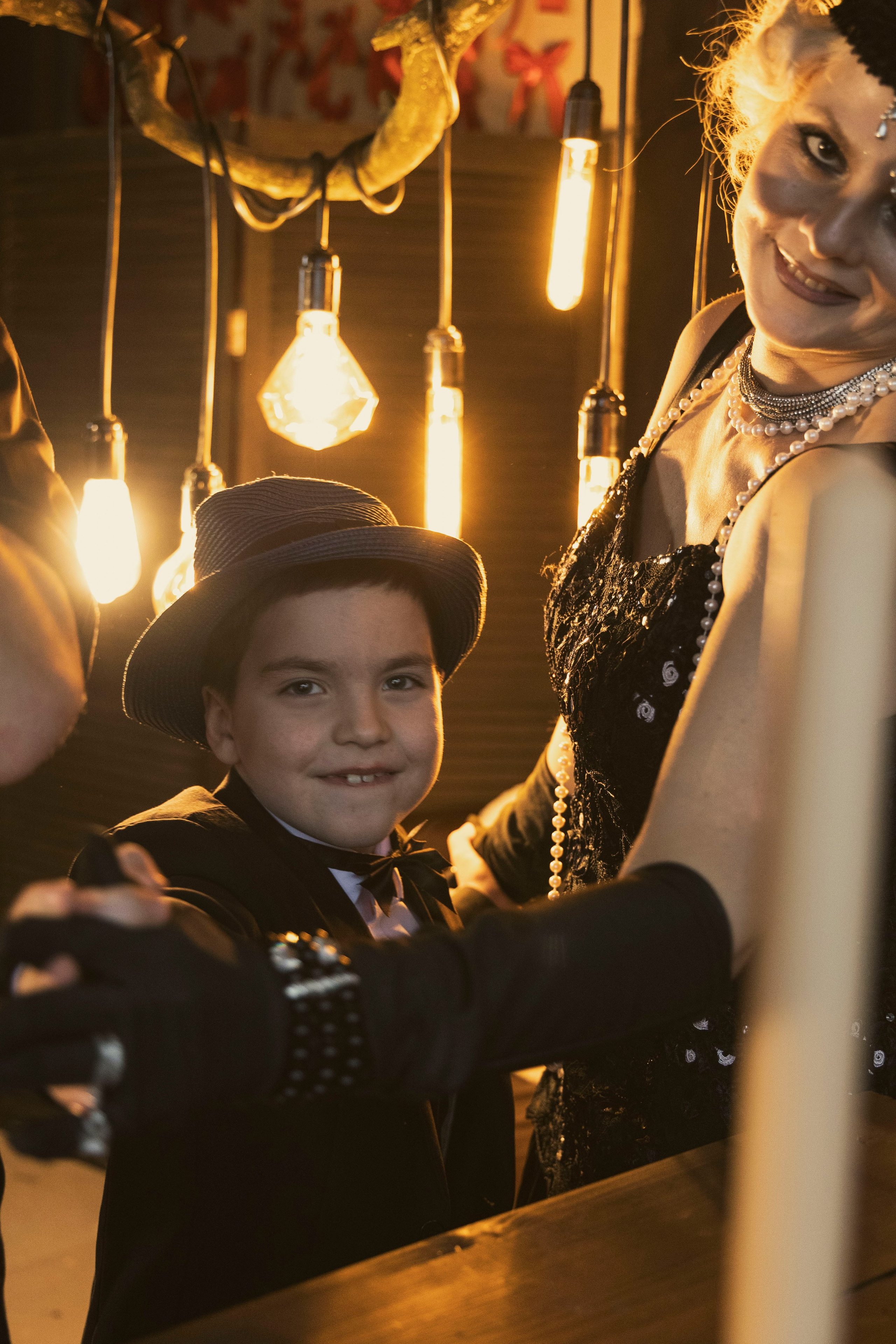 Семья Волковых. Фотограф для маркетплейсов, фотоуслуги в Жуковском Татьяна Марсуверских