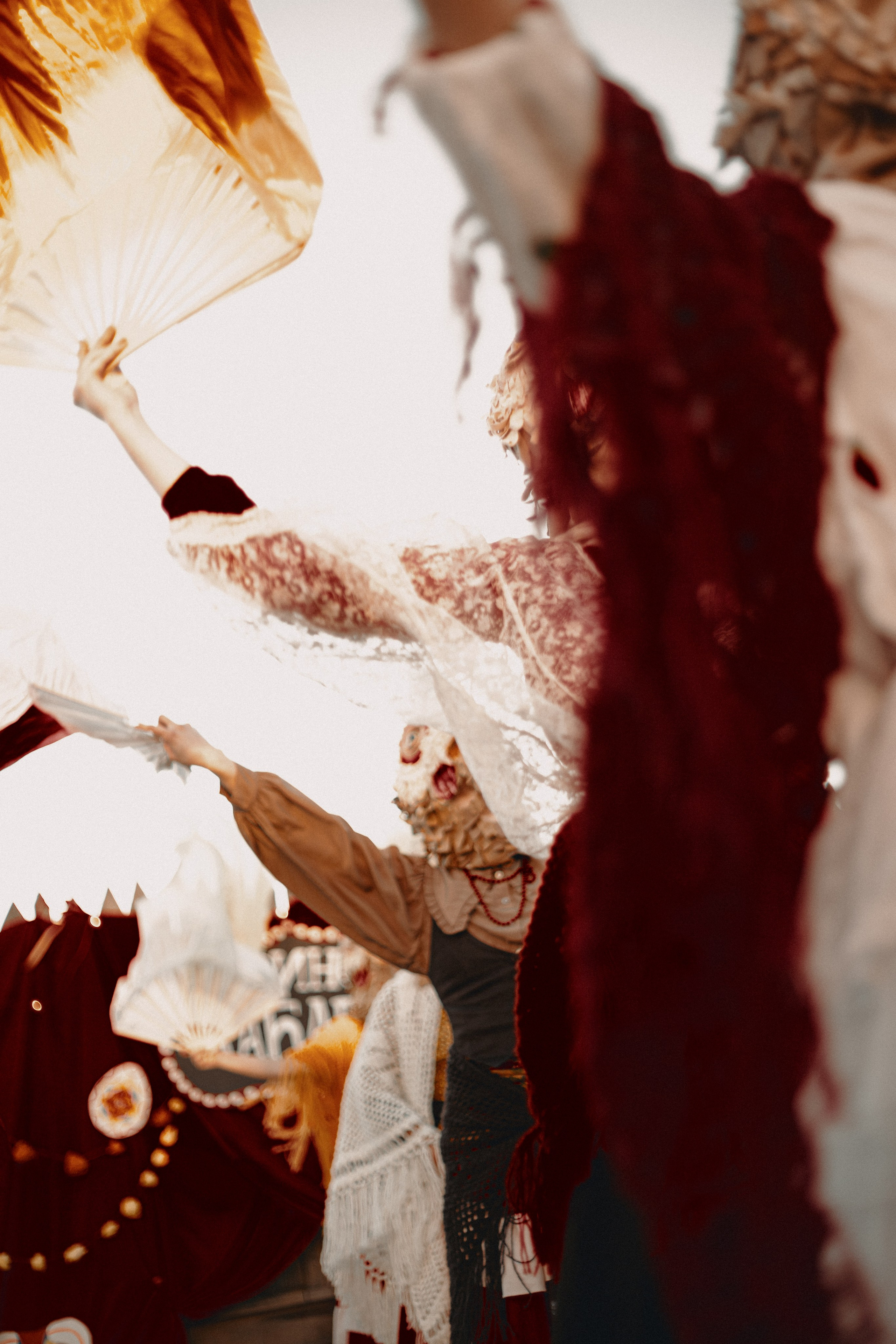 Спектакль «Куриное кабаре» от Свободного молодежного театра | Тобольск. Арт-фотограф Крис Л. в Тобольске: портрет, семейные, свадьбы