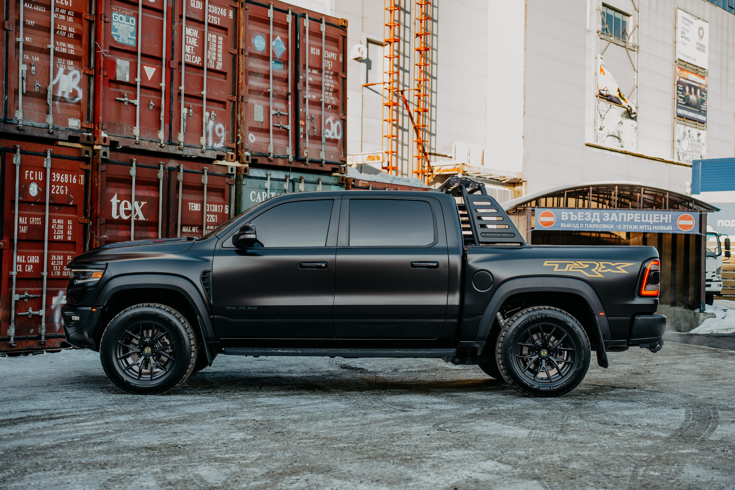 Ram Rebel TRX. Фотограф, видеограф и пилот дрона на Байкале